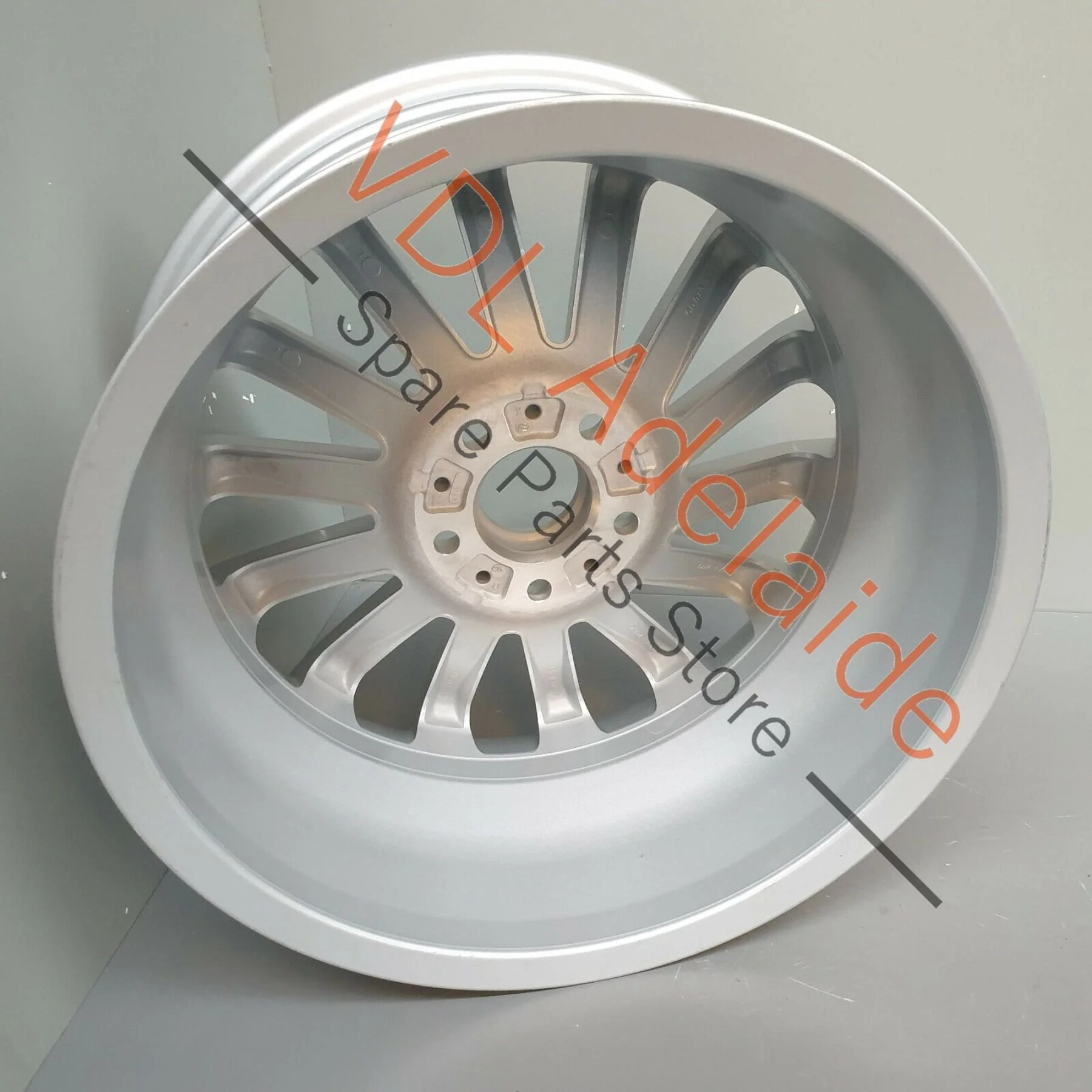 1x Genuine BMW Alloy Wheel 18 x 8 5x120 Radial Spoke Style 196 3 Series - Image 4