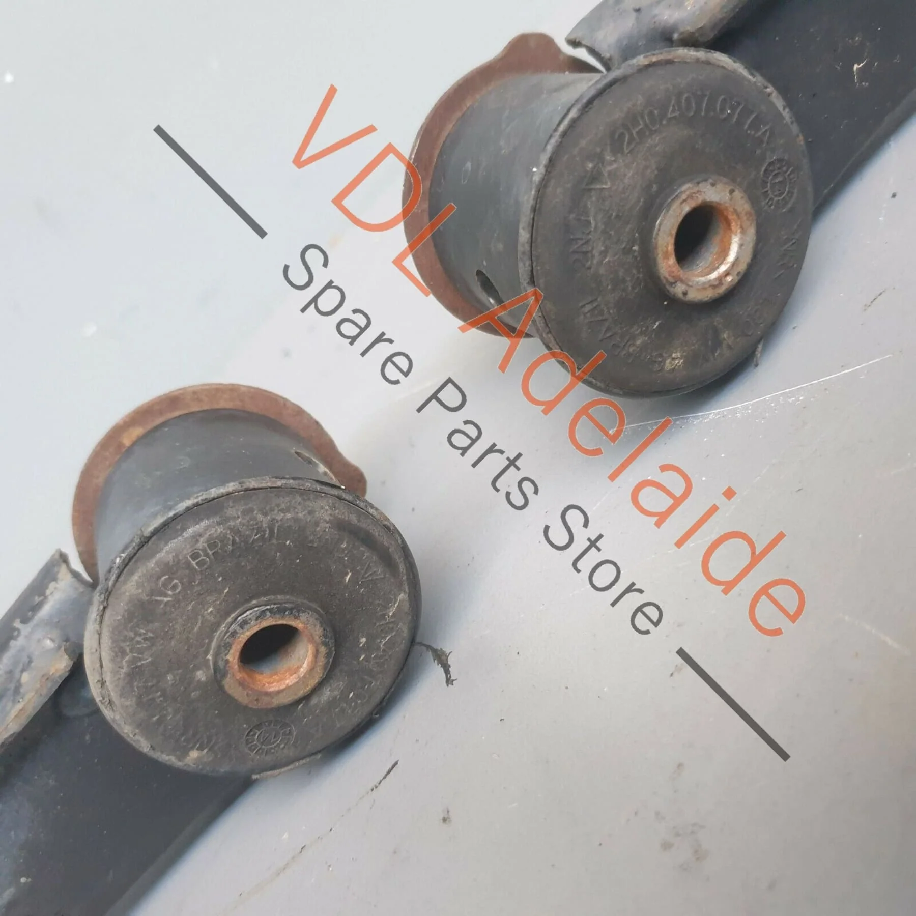 Volkswagen VW Amarok 2H Front Suspension Upper Wishbone Control Arm Arms UCA Pair - Image 4