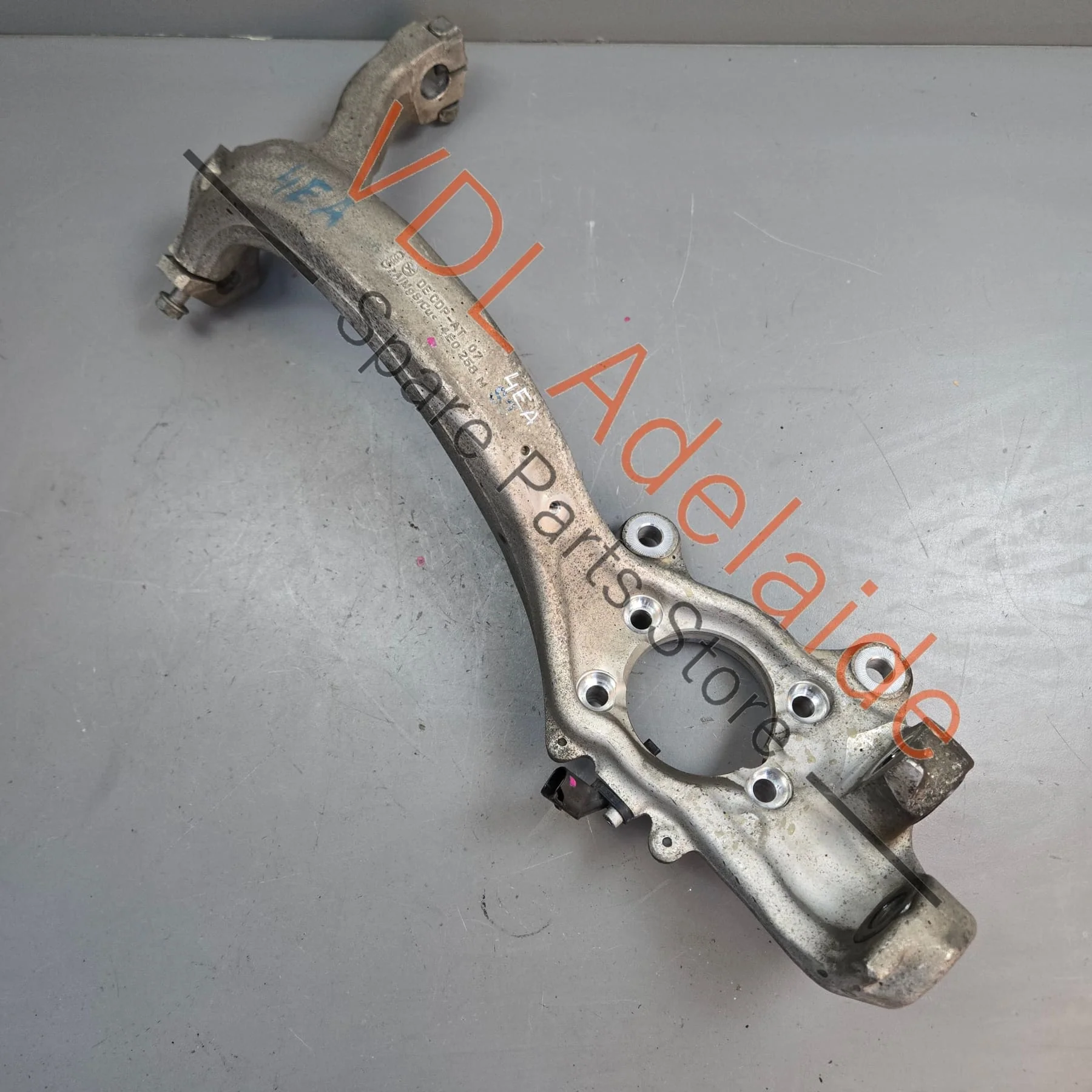 Audi A8 D3 4E Front Right Wheel Bearing Housing Hub Knuckle 4E0407254Q 92mm