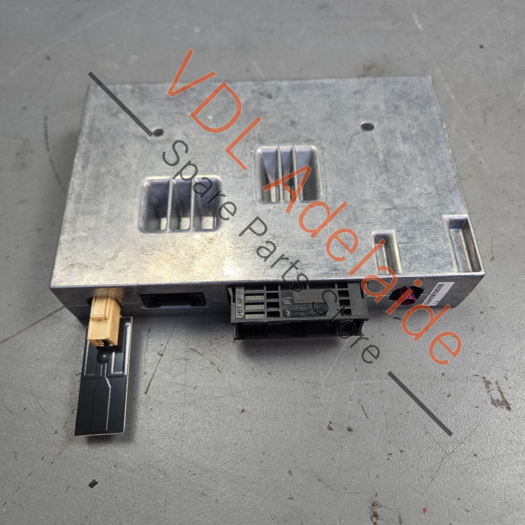Audi Bluetooth Telephone Interface Box Control Module 4F1910336D - Image 4