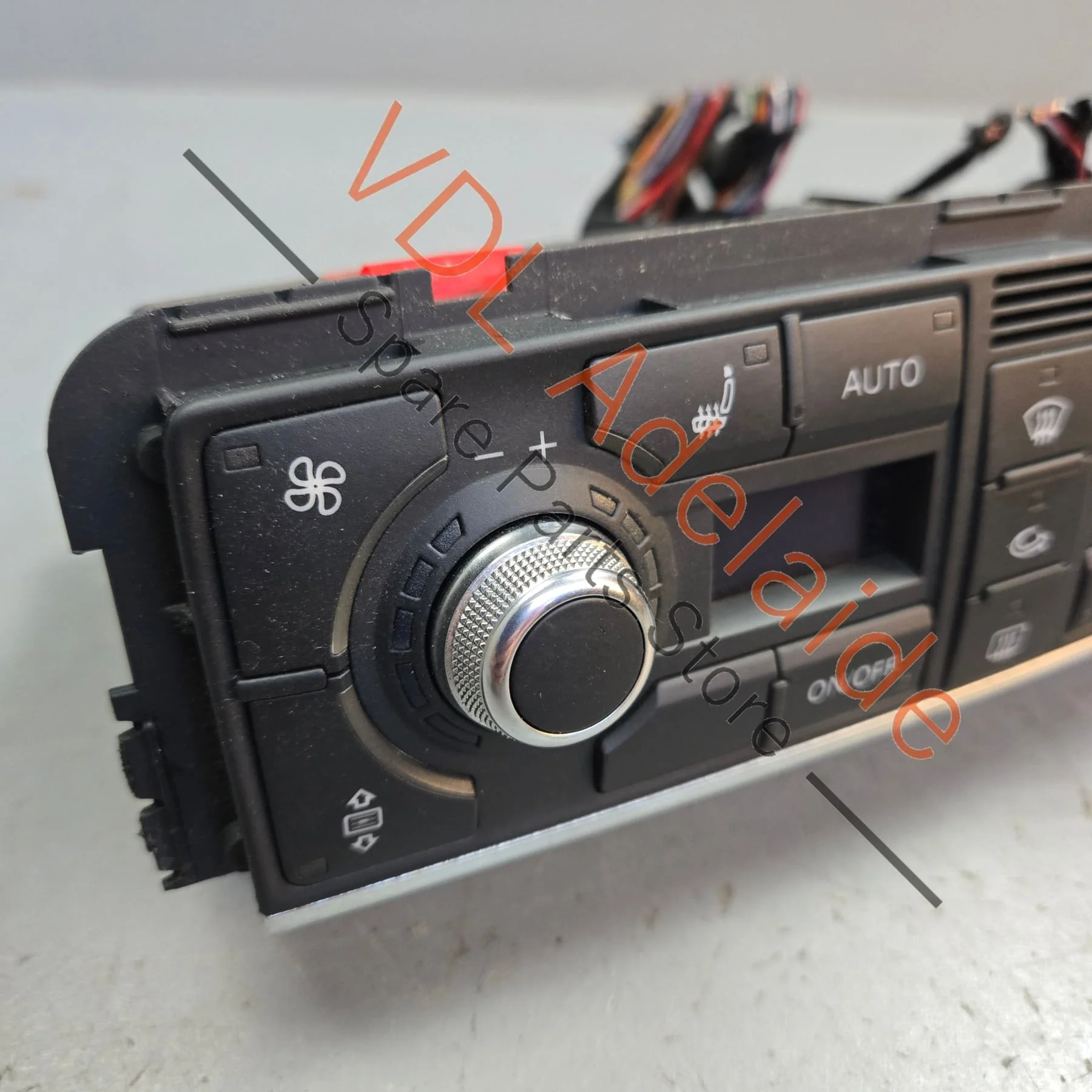 Audi A8 S8 Air Conditioning Climate Control Switch 4E0820043G 5PR - Image 4