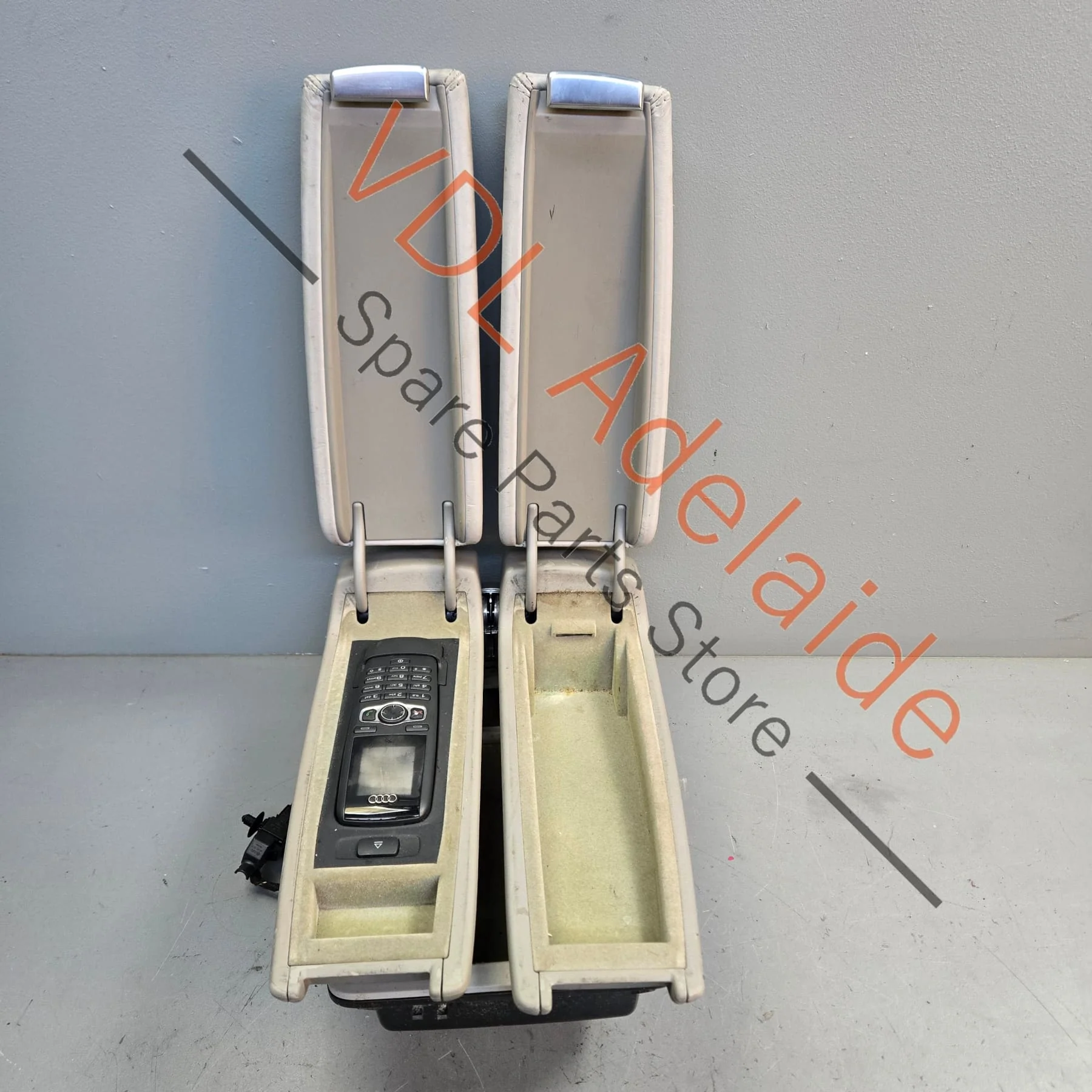 Genuine Audi A8 Pop Up Phone Telephone Handset in Arm Rest 4F0910393H 4E0035705 - Image 3