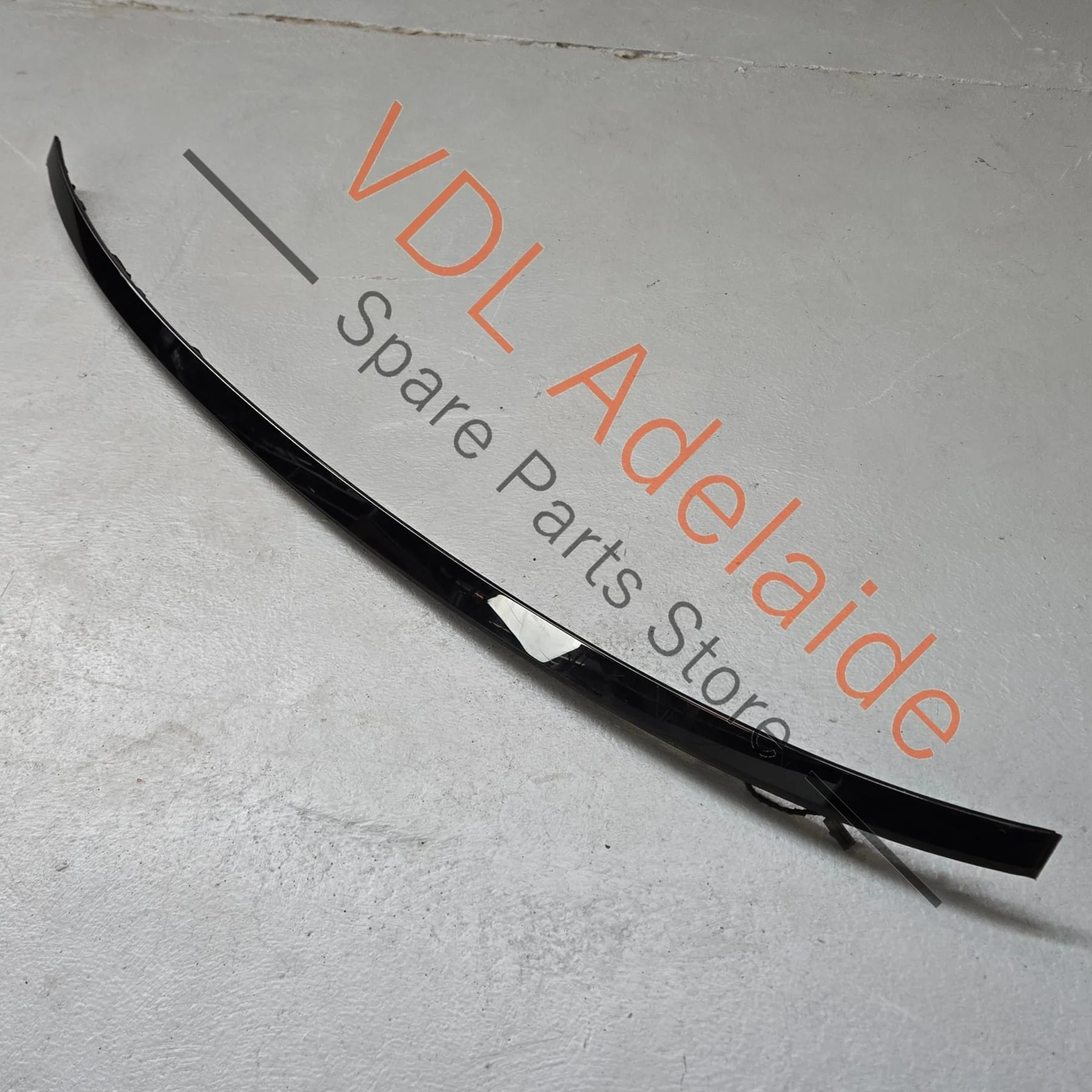 Audi A7 S7 RS7 Rear Third Middle Brake Light for top of window 4K8945097 - Image 3