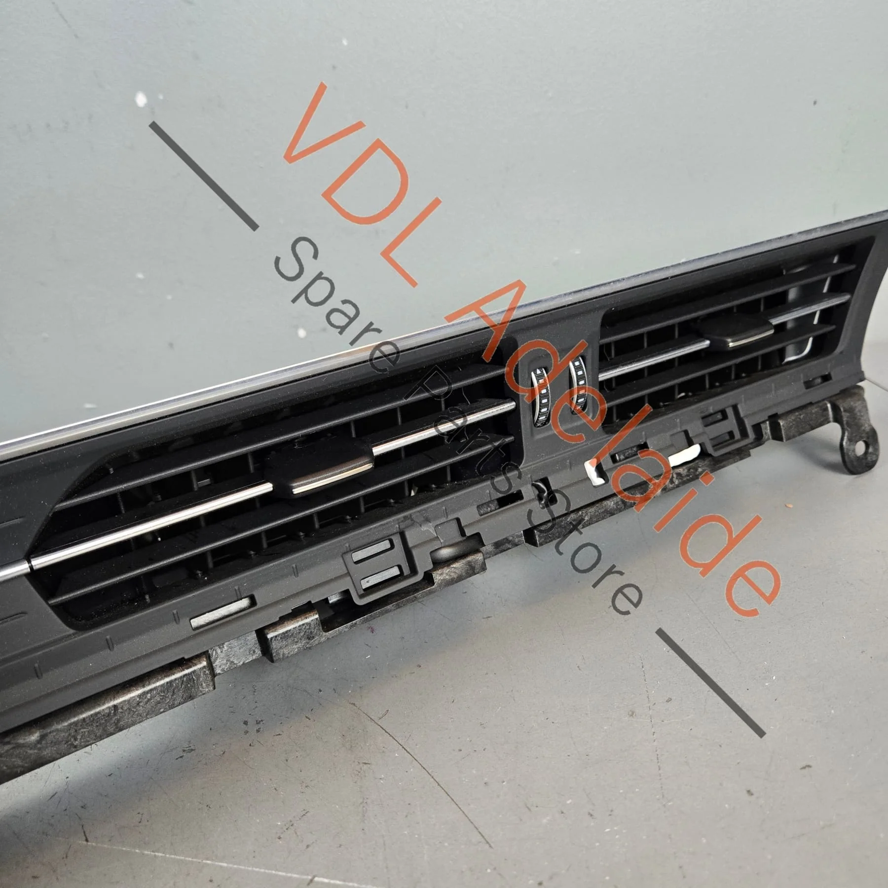 Audi A6 A7 RS6 RS7 Dashboard Air Vent Centre for RHD 4K2820901A 6PS - Image 3
