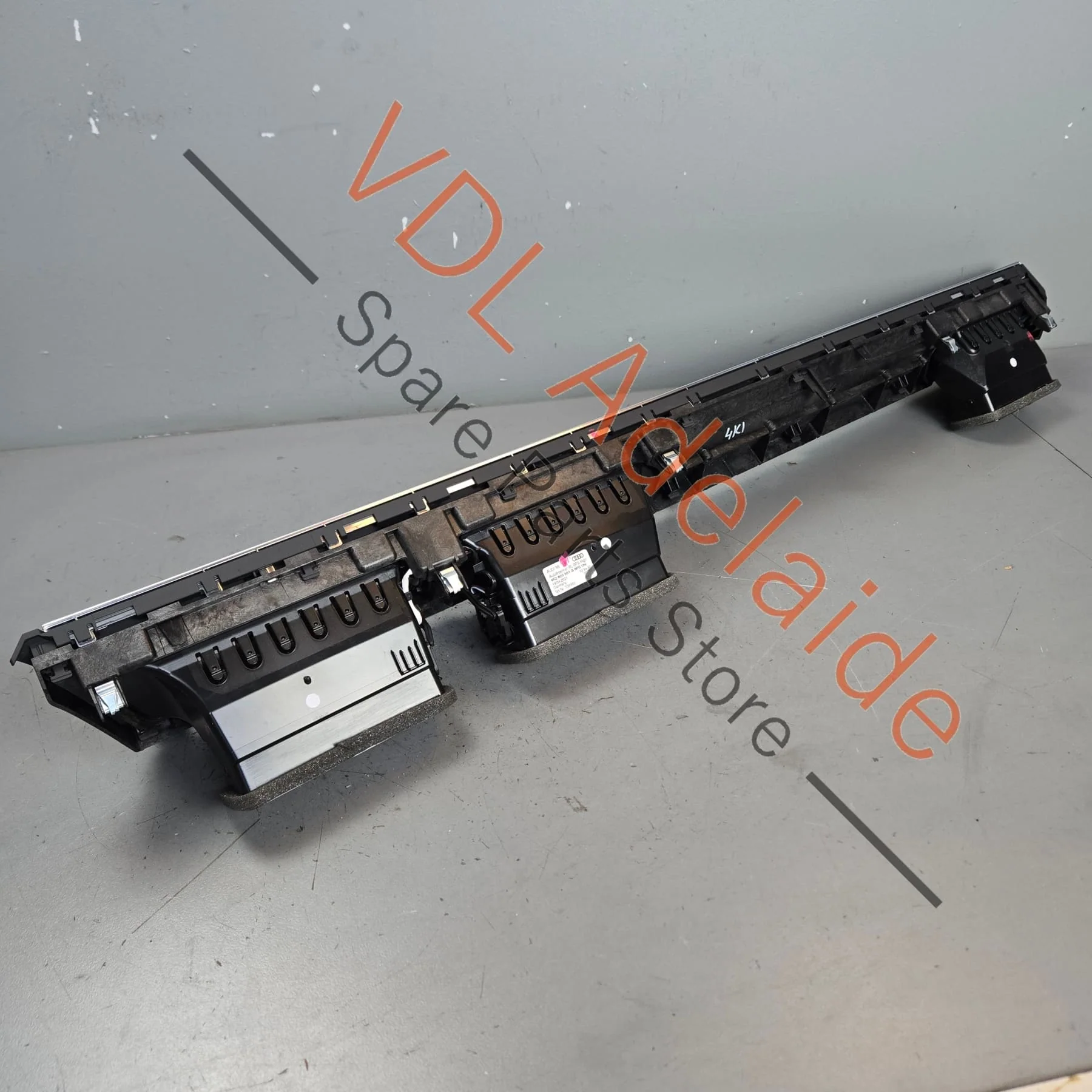 Audi A6 A7 RS6 RS7 Dashboard Air Vent Centre for RHD 4K2820901A 6PS - Image 5