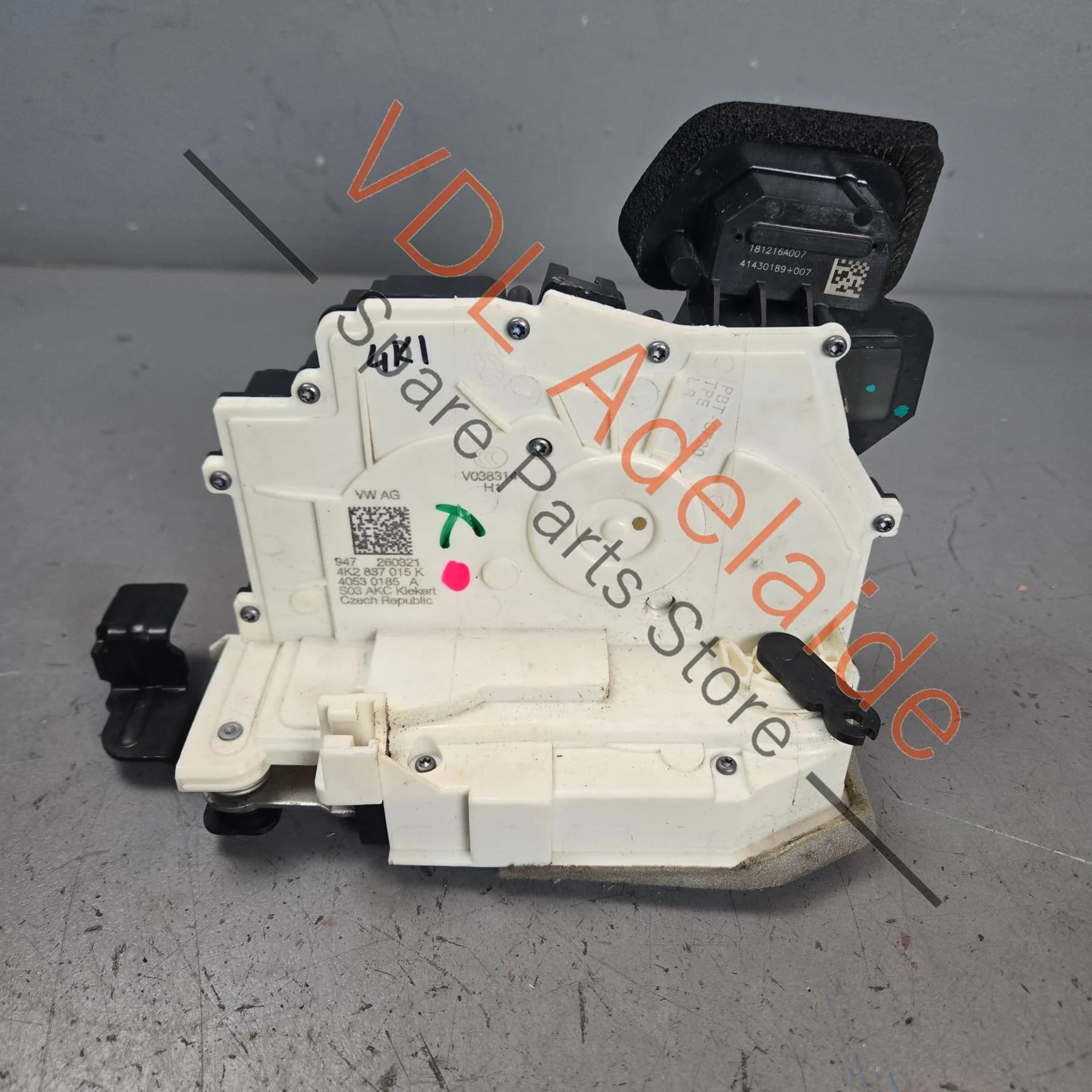 Audi Q8 A7 A6 Urus Door Lock Mechanism Front Right 4K2837015K