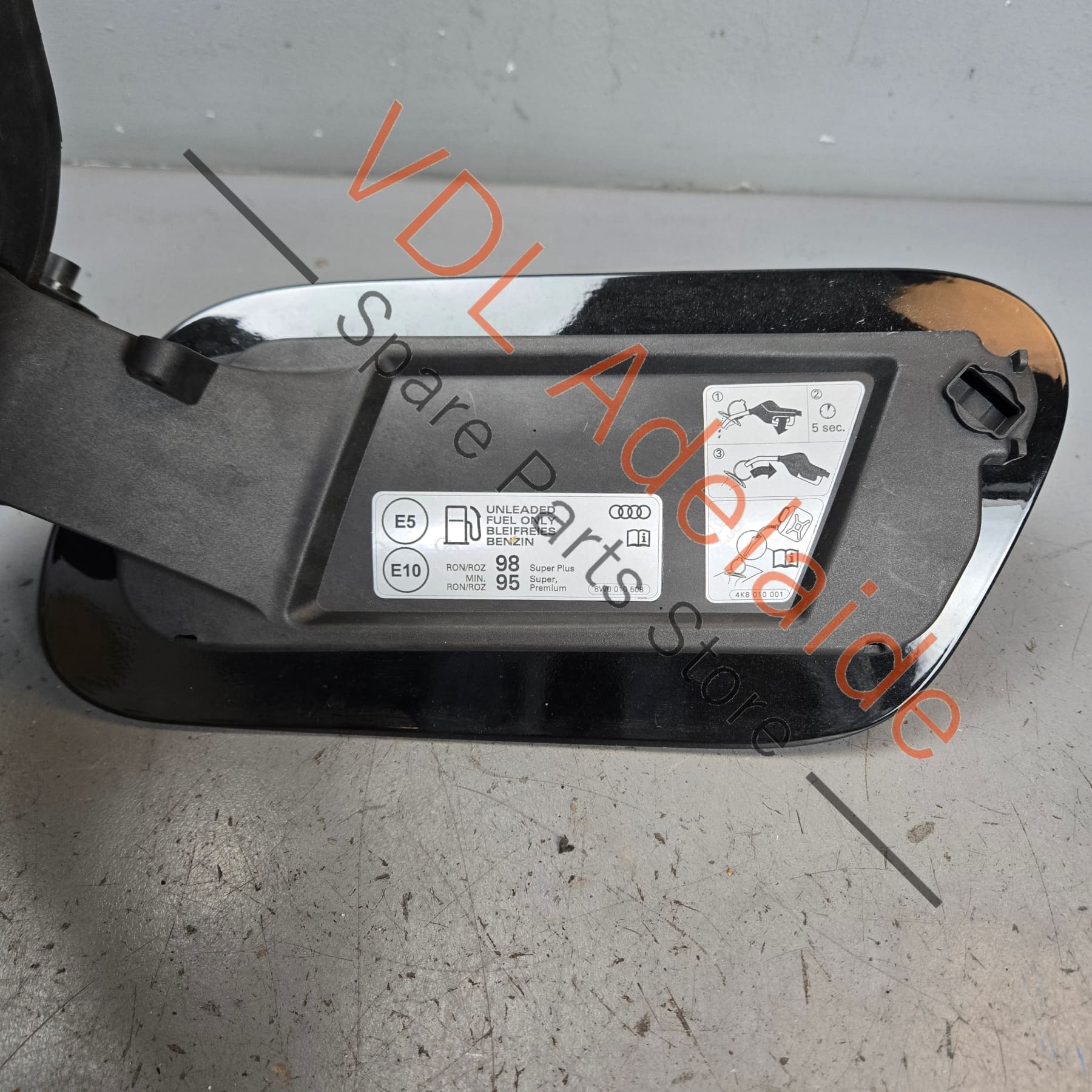 Audi A7 S7 RS7 Fuel Filler Door Flap 4K8809907 Mythos Black 0E / Y9T - Image 4