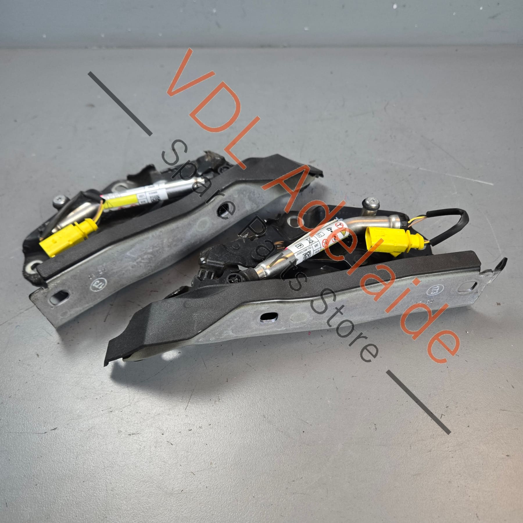 Audi RS7 Genuine Pedestrian Protection Bonnet Hinge Set 4K8823823D 4K8823301 4K8823302 - Image 5