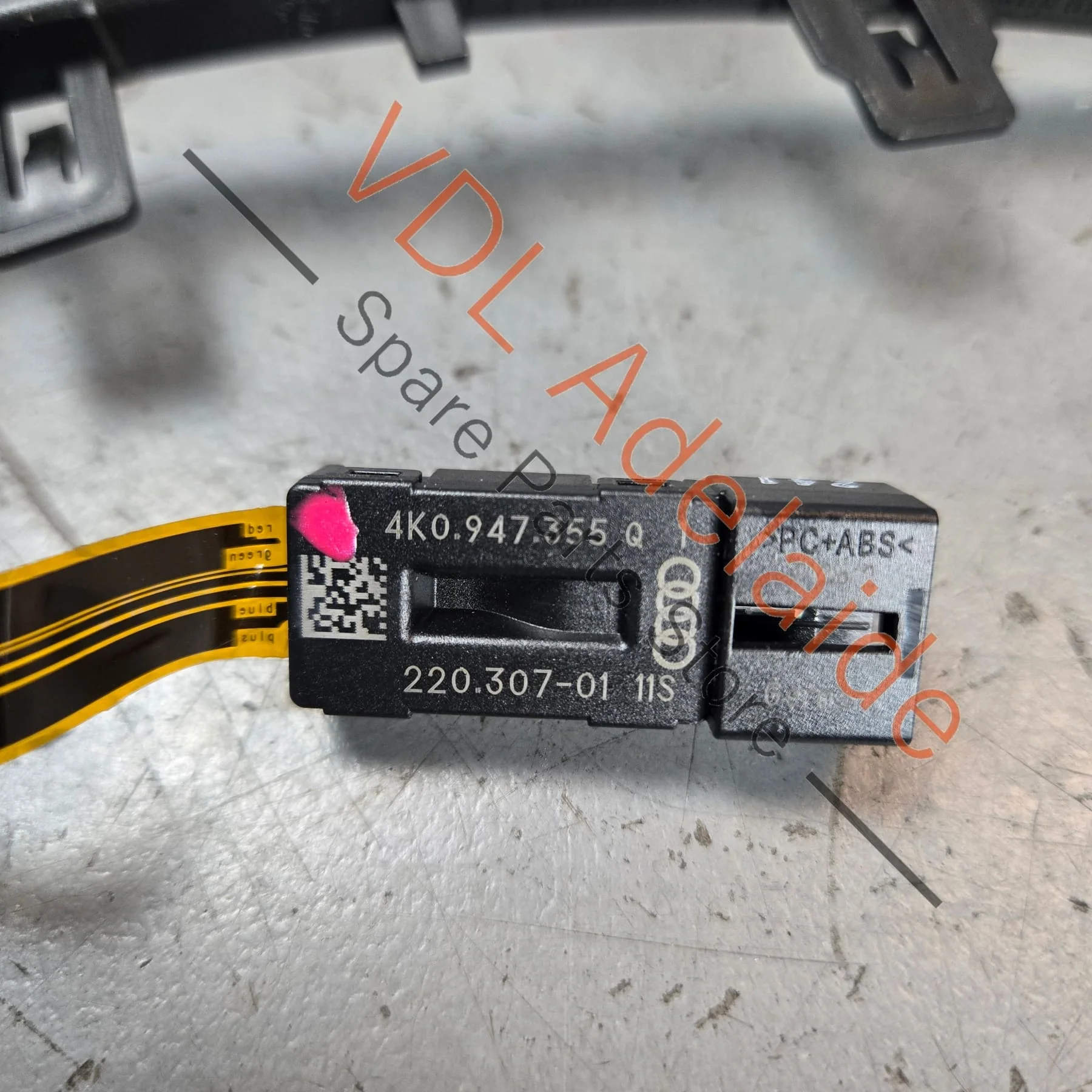 Audi RS7 Fibre Optic Conductor for Right drivers side dashboard for RHD 4K2947197A - Image 2