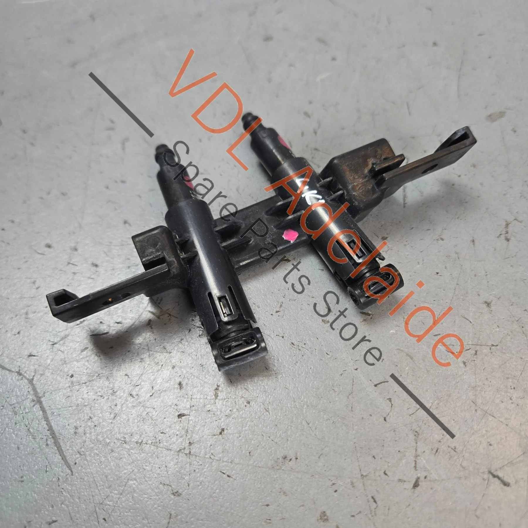 Audi RS6 RS7 Washer Jet for Laser Guided Cruise Control 4K8955185B 4K8955195 - Image 4