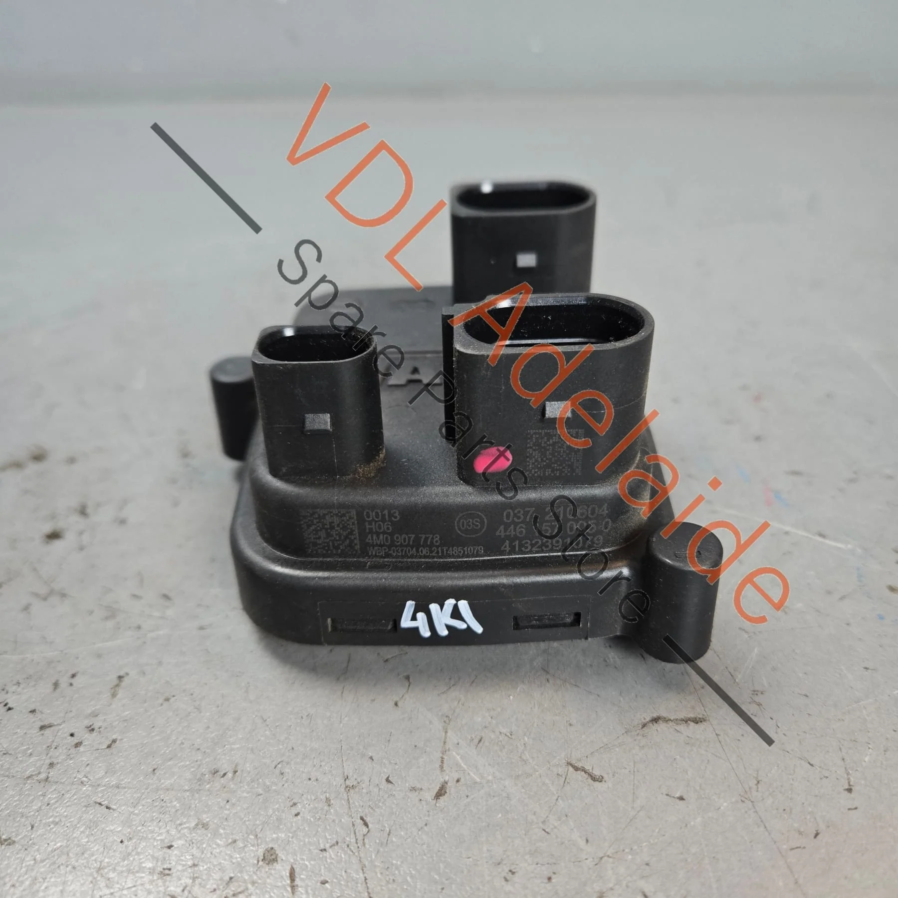 Audi Air Suspension Control Unit 4M0907778 - Image 2