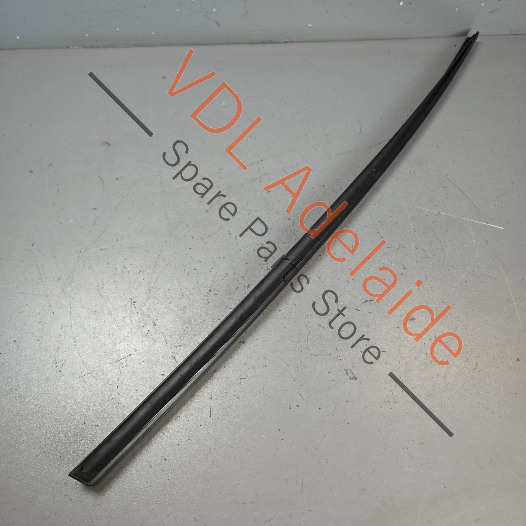 Audi A7 S7 RS7 Front Windscreen Left Water Deflector Strip Rubber Seal 4K8854327 - Image 3