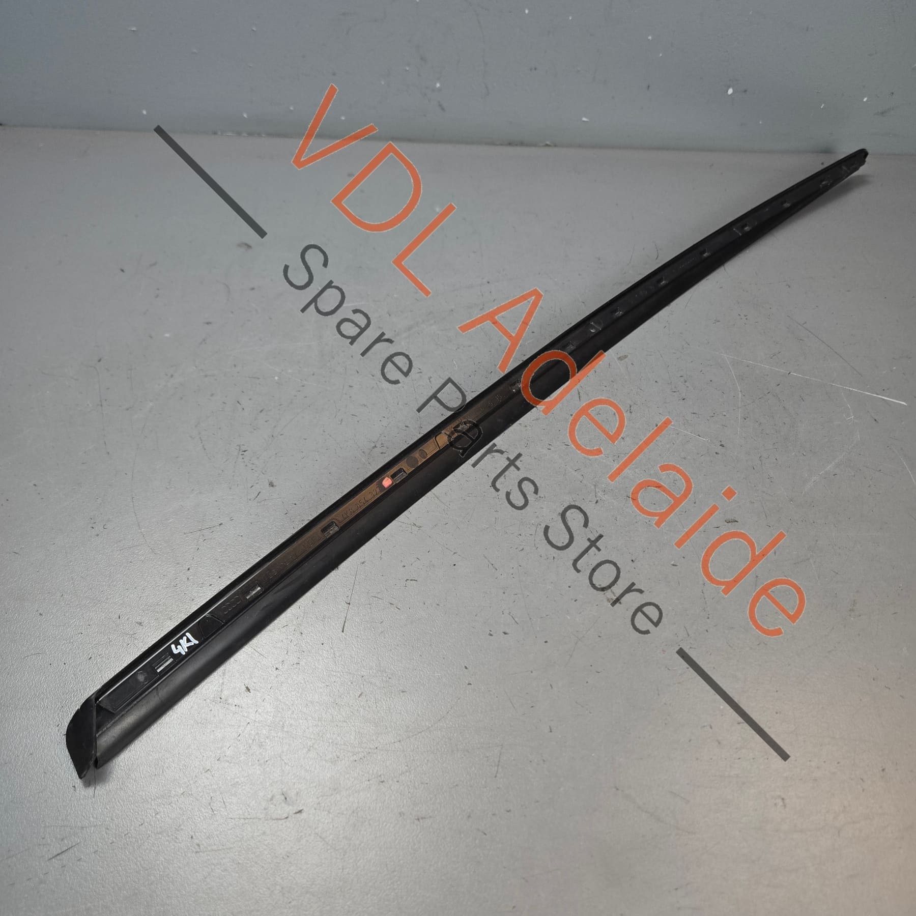 Audi A7 S7 RS7 Front Windscreen Left Water Deflector Strip Rubber Seal 4K8854327 - Image 4