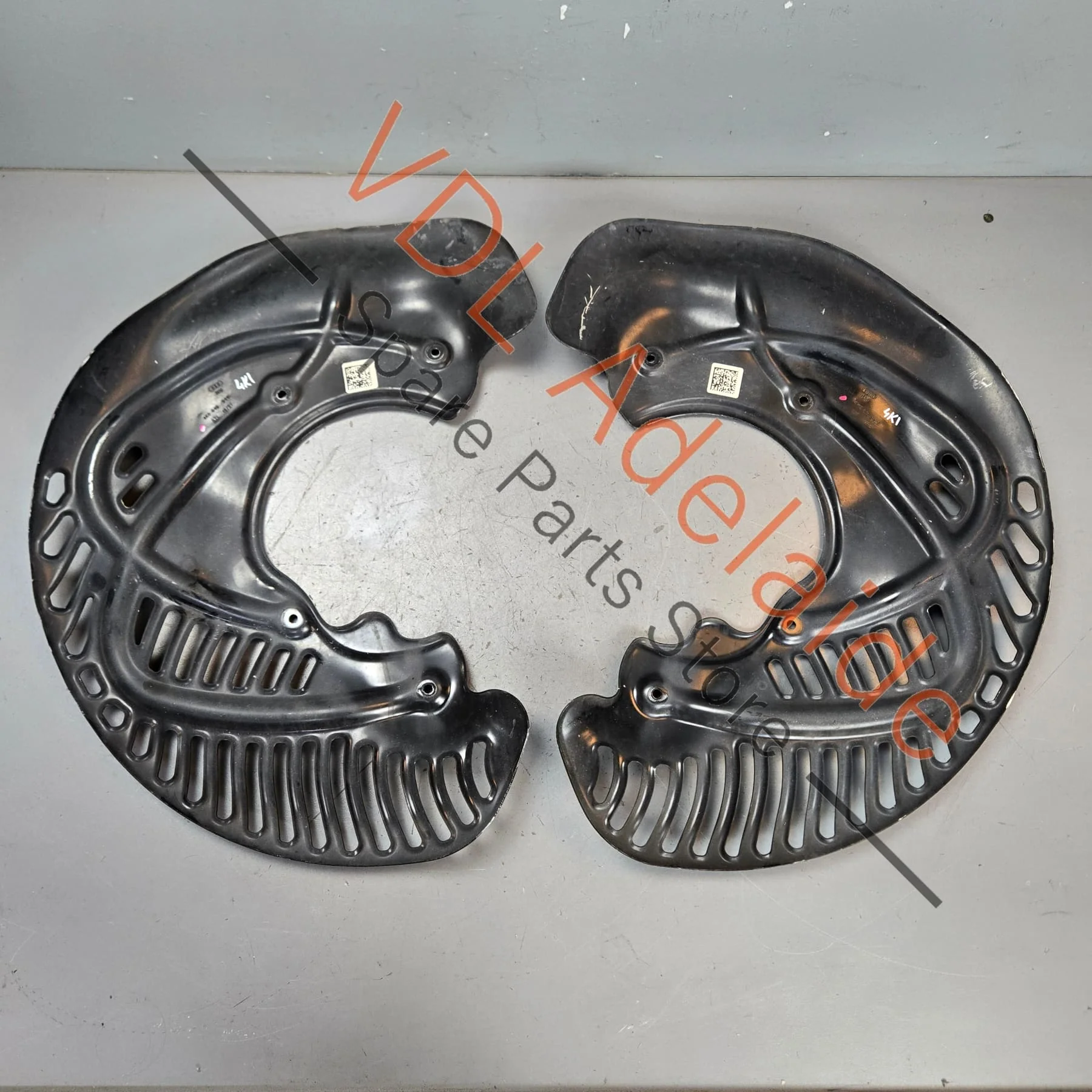 Audi RS7 Front Brake Disc Cover Guard Set for Carbon Ceramic Rotor 4K0615311E 4K0615312E