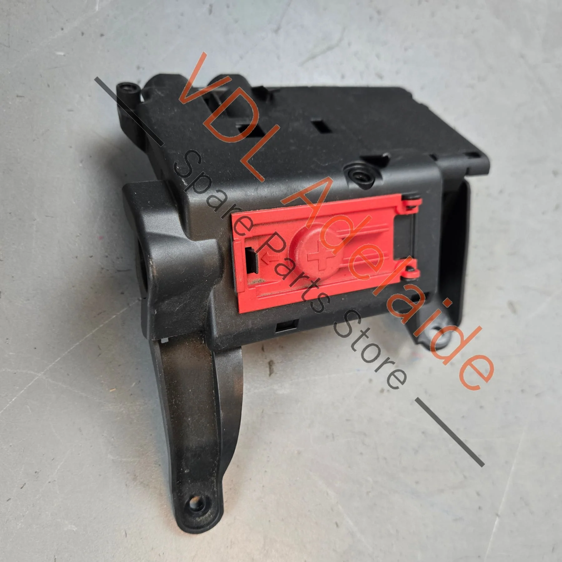 Audi 4K0941823J Junction box - Battery Connection Potential distributor