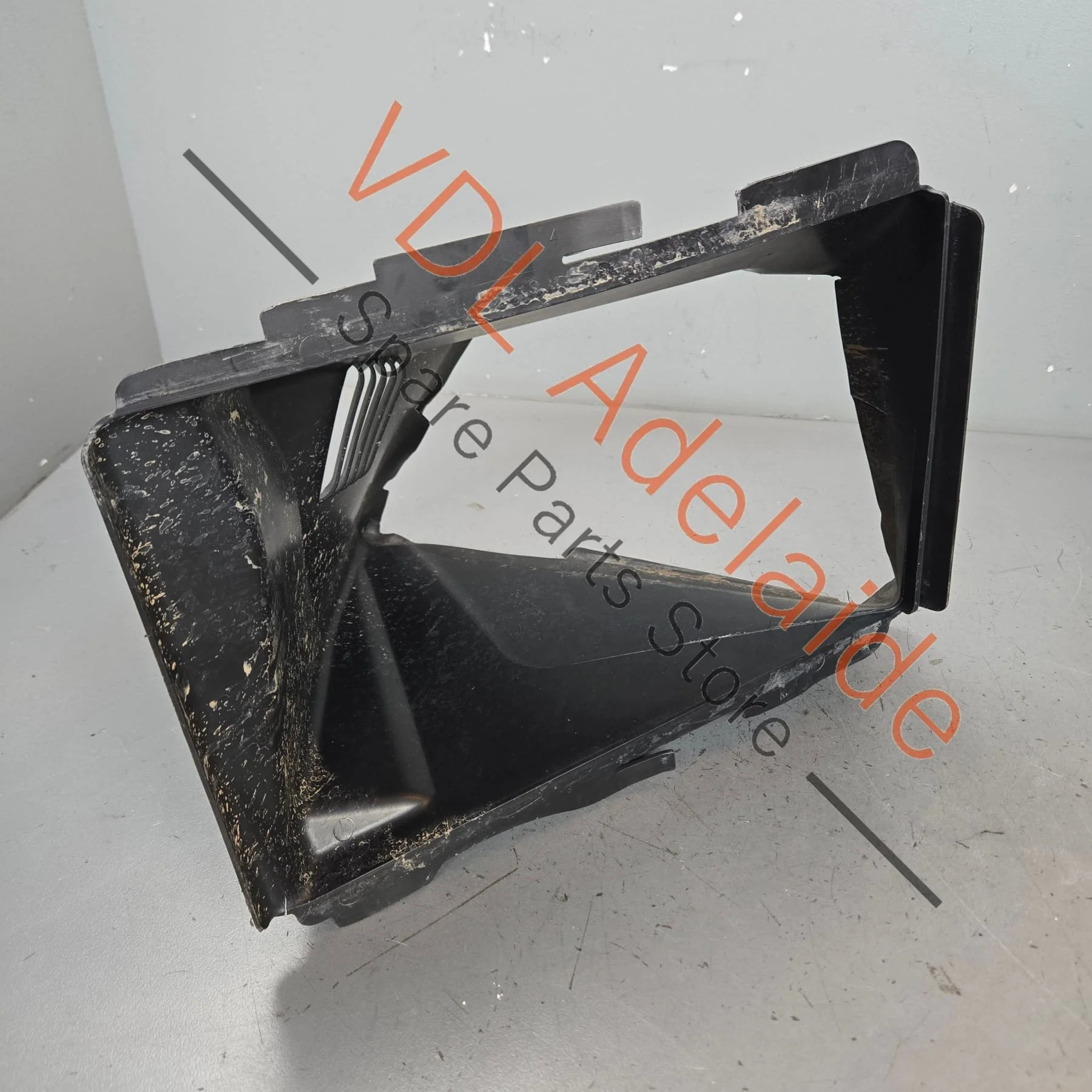 Audi RS7 Front Right Intercooler Air Duct Guile 4K8121334K