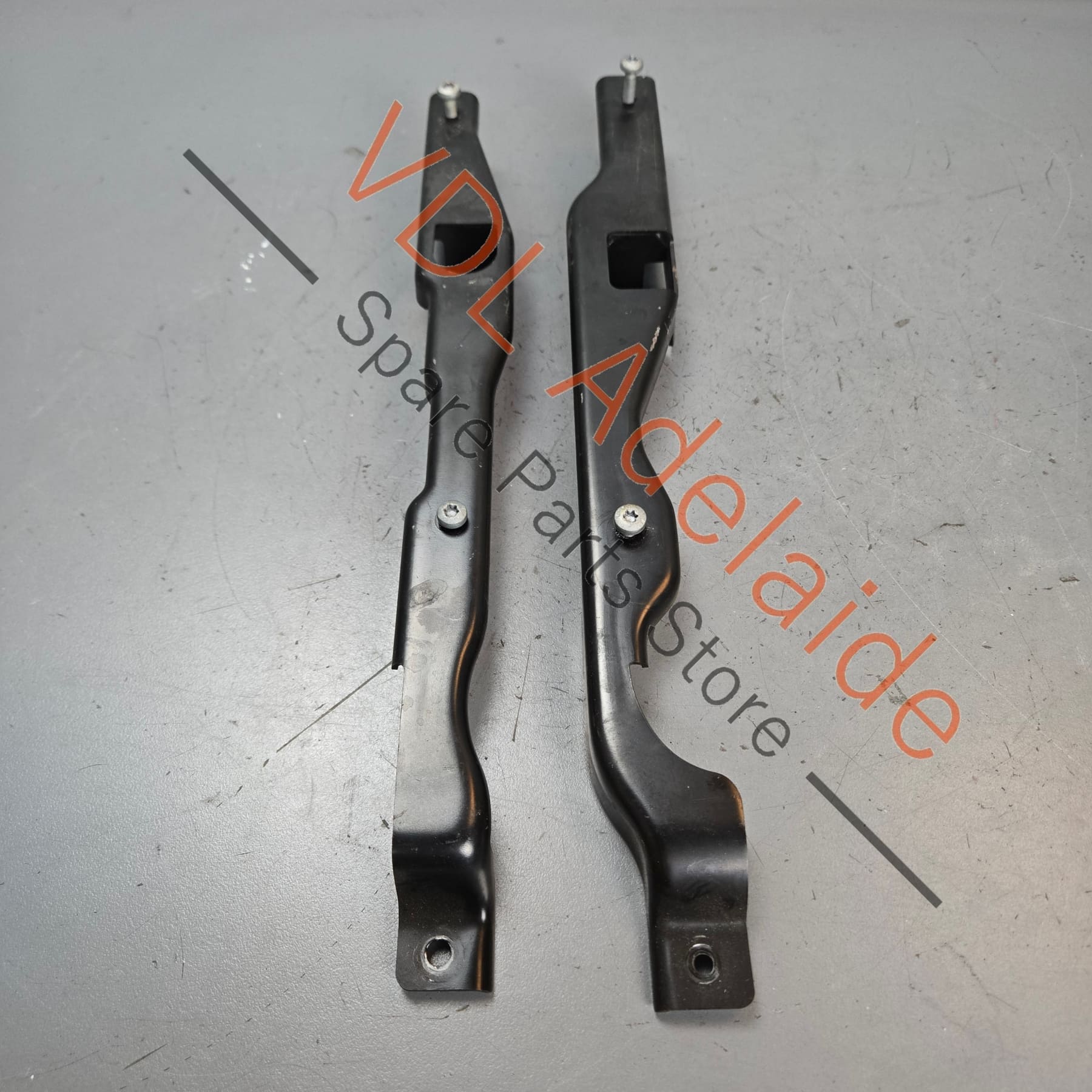Audi RS7 Engine Guard Plate 4K0103097A 4K0103098A - Image 2