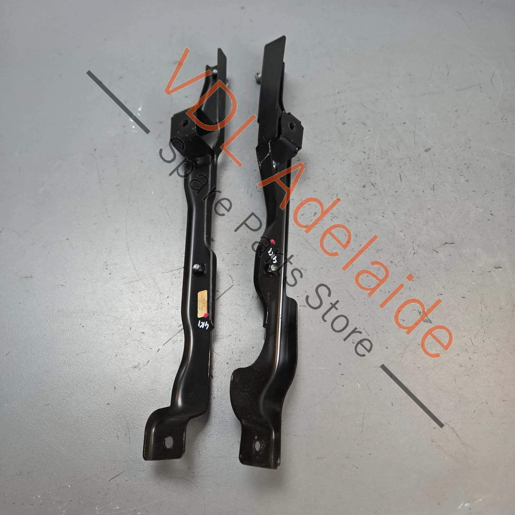 Audi RS7 Engine Guard Plate 4K0103097A 4K0103098A - Image 3