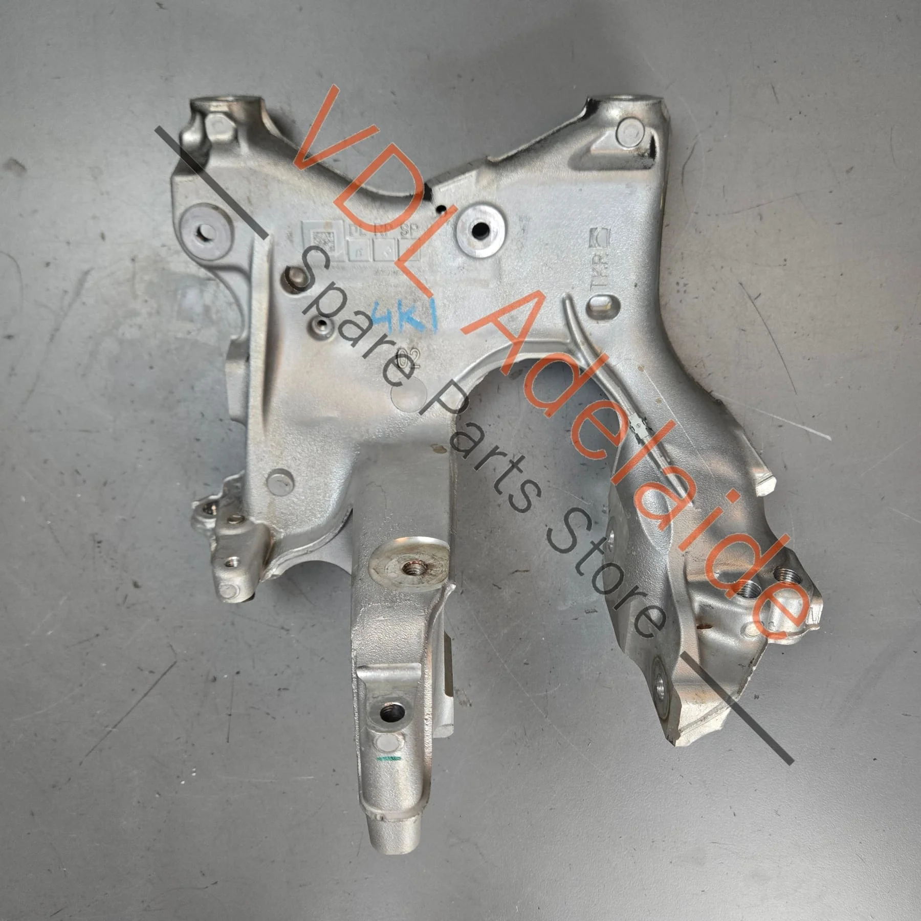 Audi RS6 RS7 Front Right Subframe Suspension Mount Bracket Console 4K0399296C
