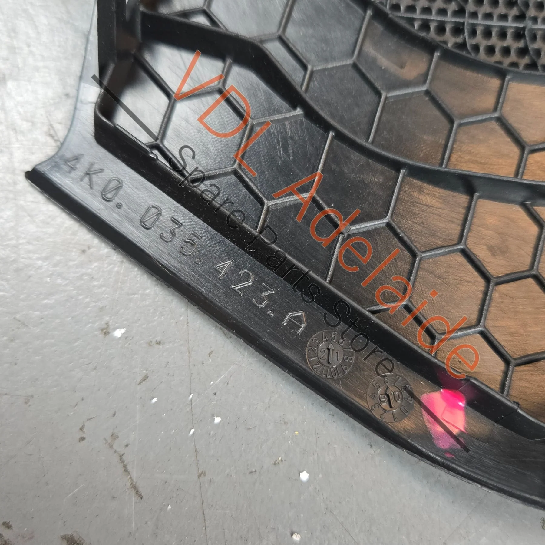 Audi A7 S7 RS7 Front Left Door Speaker Trim Cover 4K0035423A - Image 3