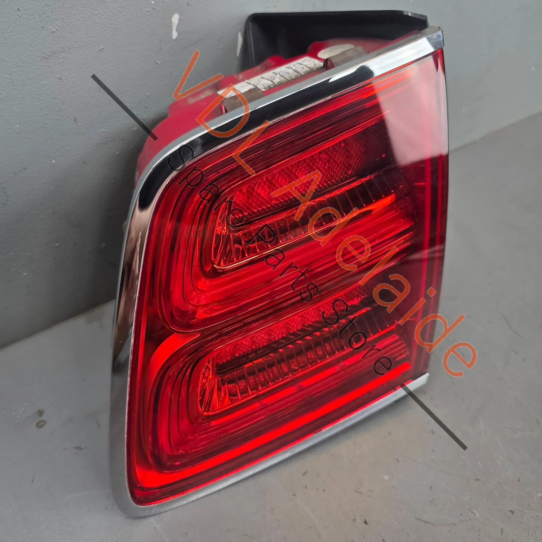 Bentley Bentayga Rear LED Tail Lamp Light Right Inner 36A945094K - Image 4
