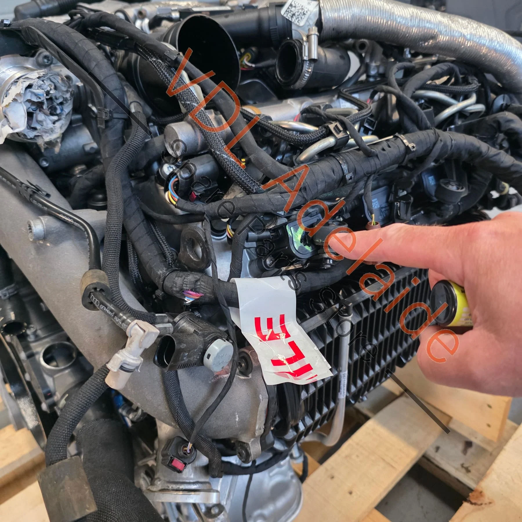 Bentley Bentayga Audi SQ7 4.0 V8 Engine CZAC 320kw Twin Turbo Complete Long Drop out Motor - Image 5