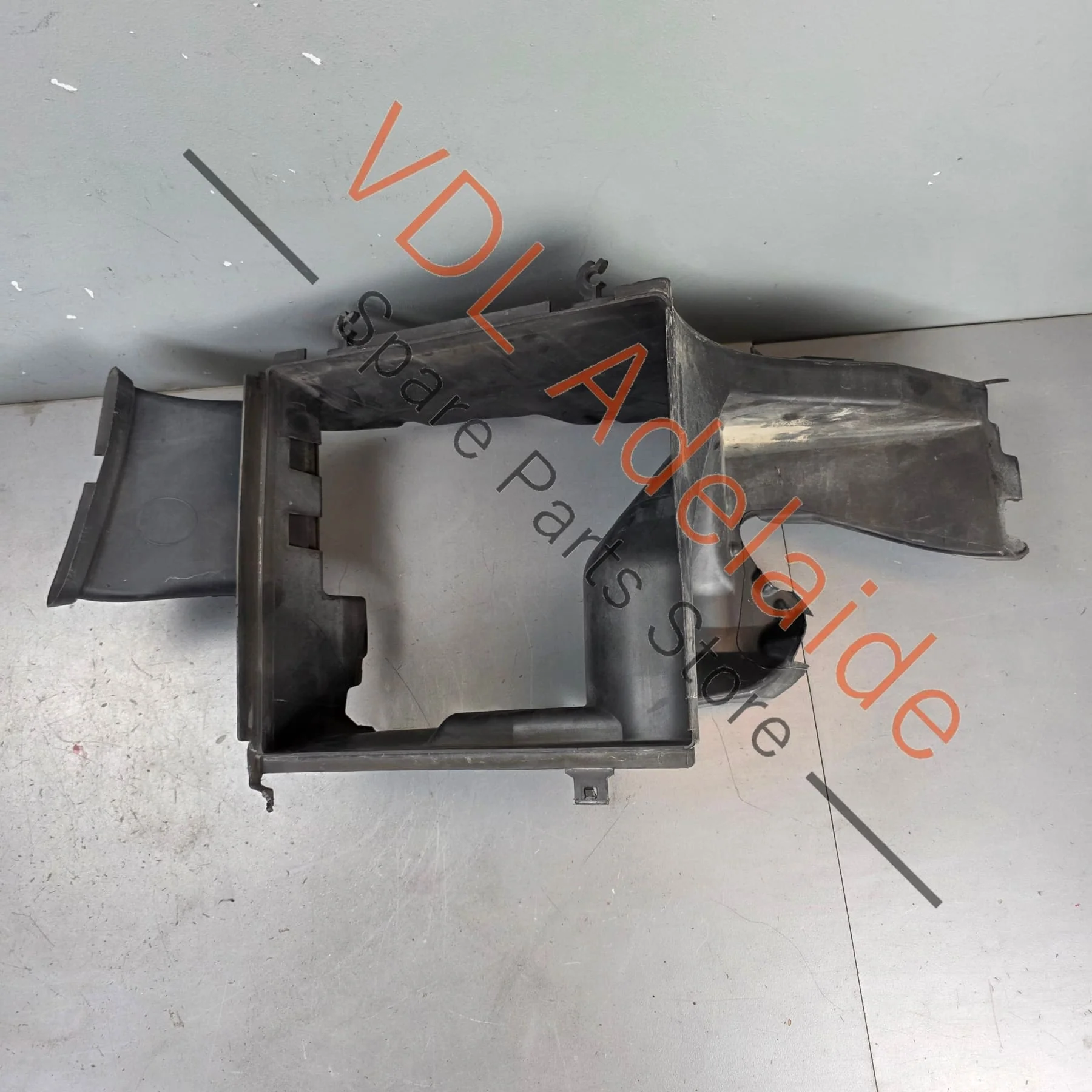 Bentley Bentayga V8 Right Side Radiator Air Duct Guide 36A117340 - Image 3