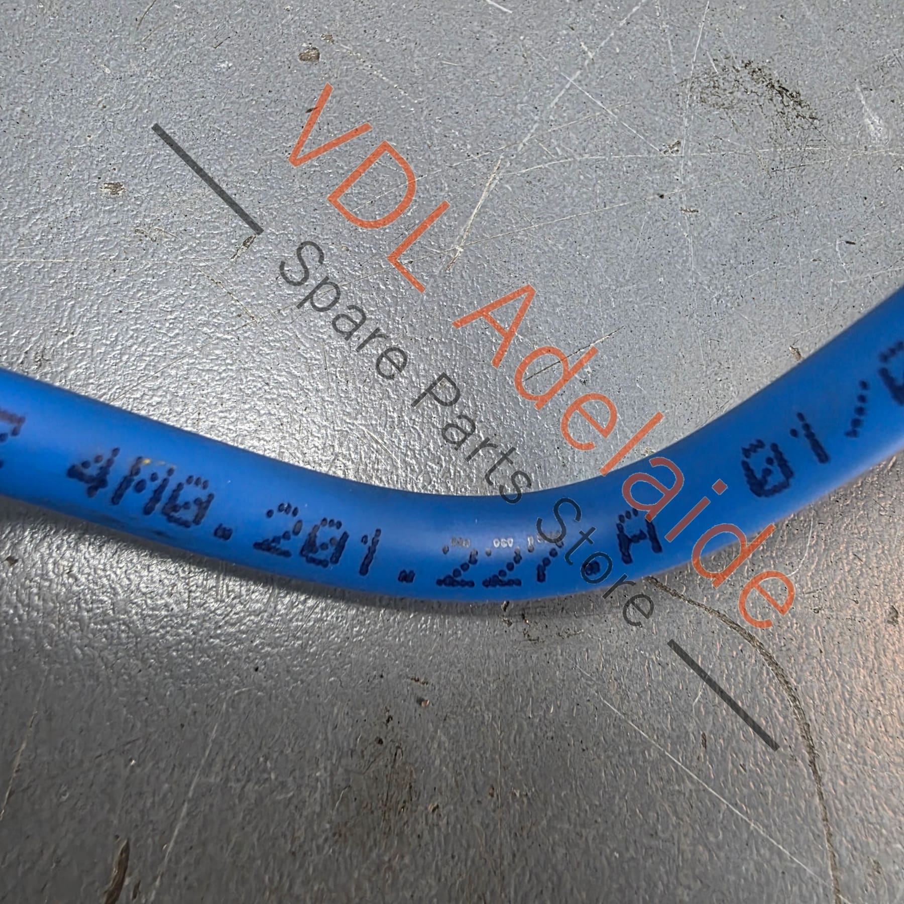 Audi Q7 4M Fuel Return Line 4M0201227A Touareg Bentayga Cayenne - Image 2