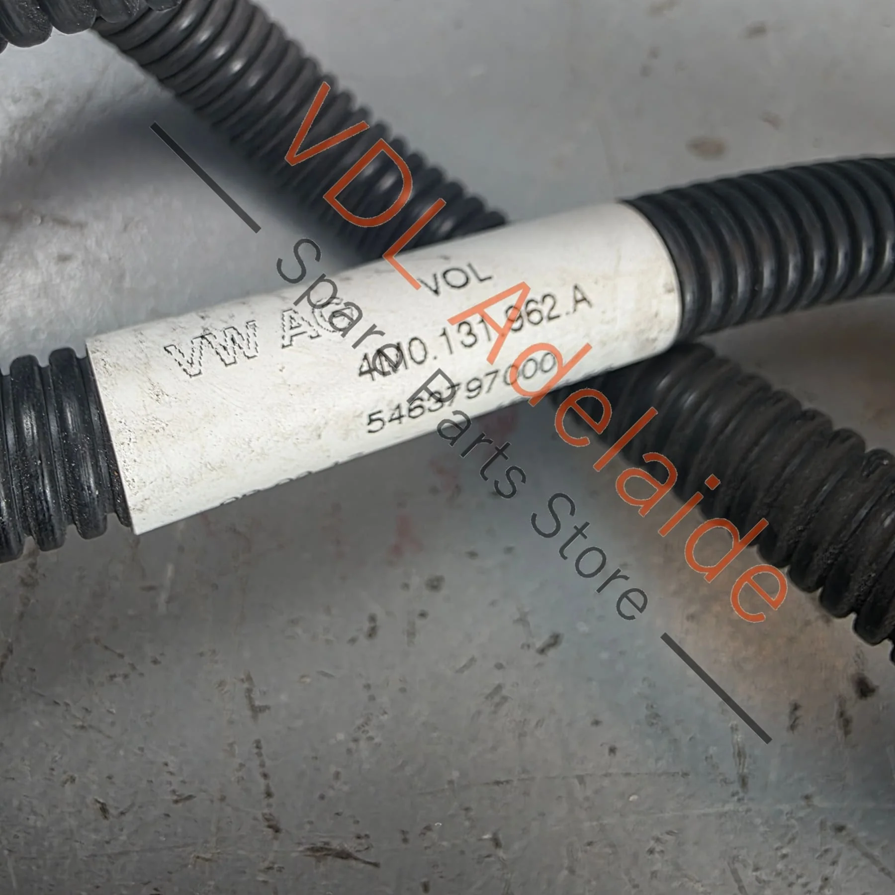 Bentley Bentayga Transfer Pipe Hose Line for Adblue REAR 4M0131962A - Image 3