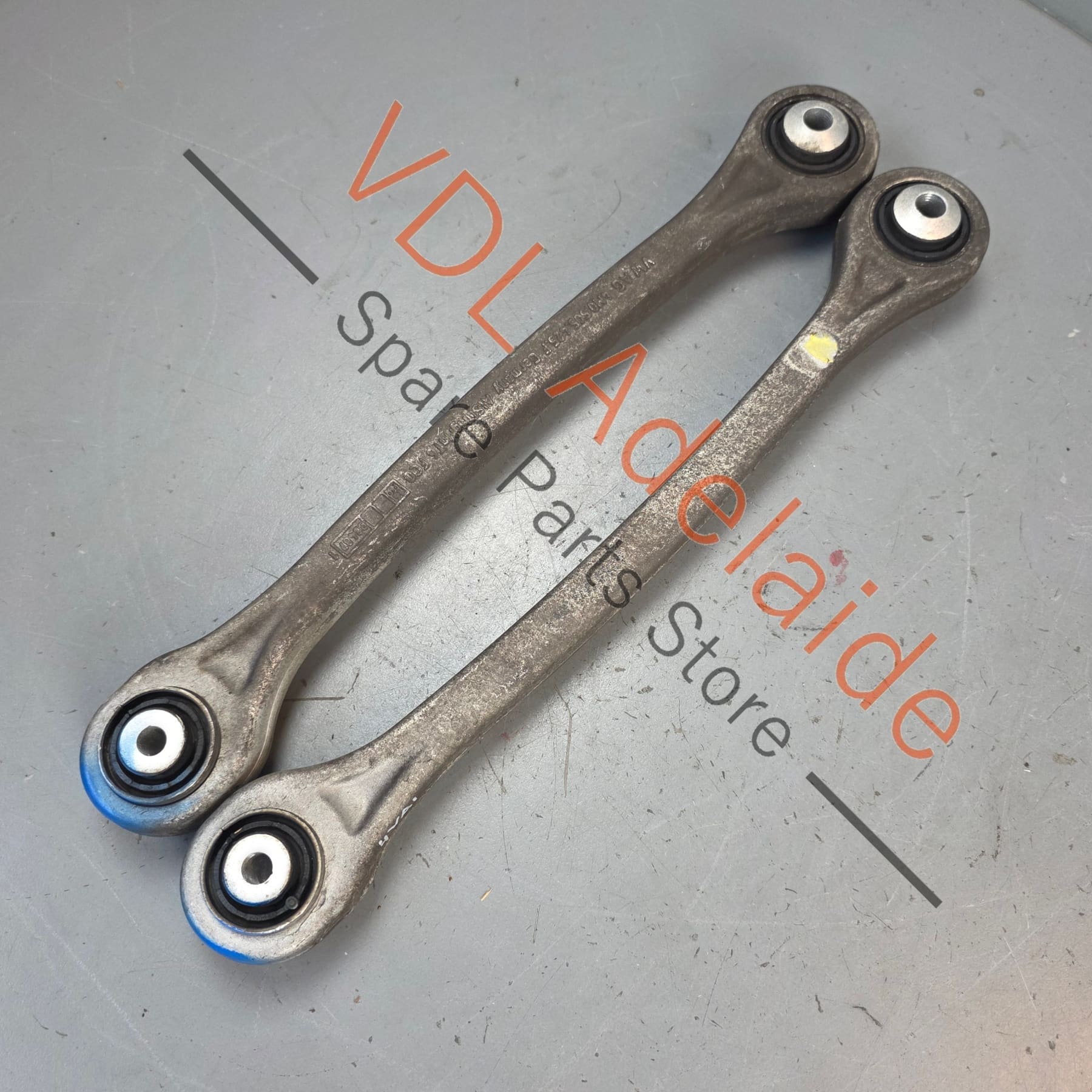 Audi Q7 Porsche Cayenne Touareg Bentayga Rear Suspension Wishbone Control Arms Pair 4M0505291F 4M0505292F