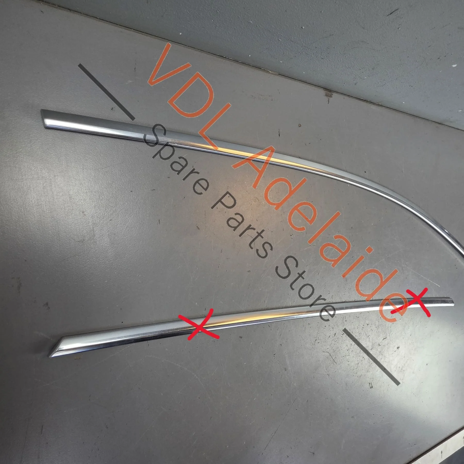 Bentley Bentayga 4V Chrome Door Trim Strip for Window Front Right Upper 36A853986 - Image 5