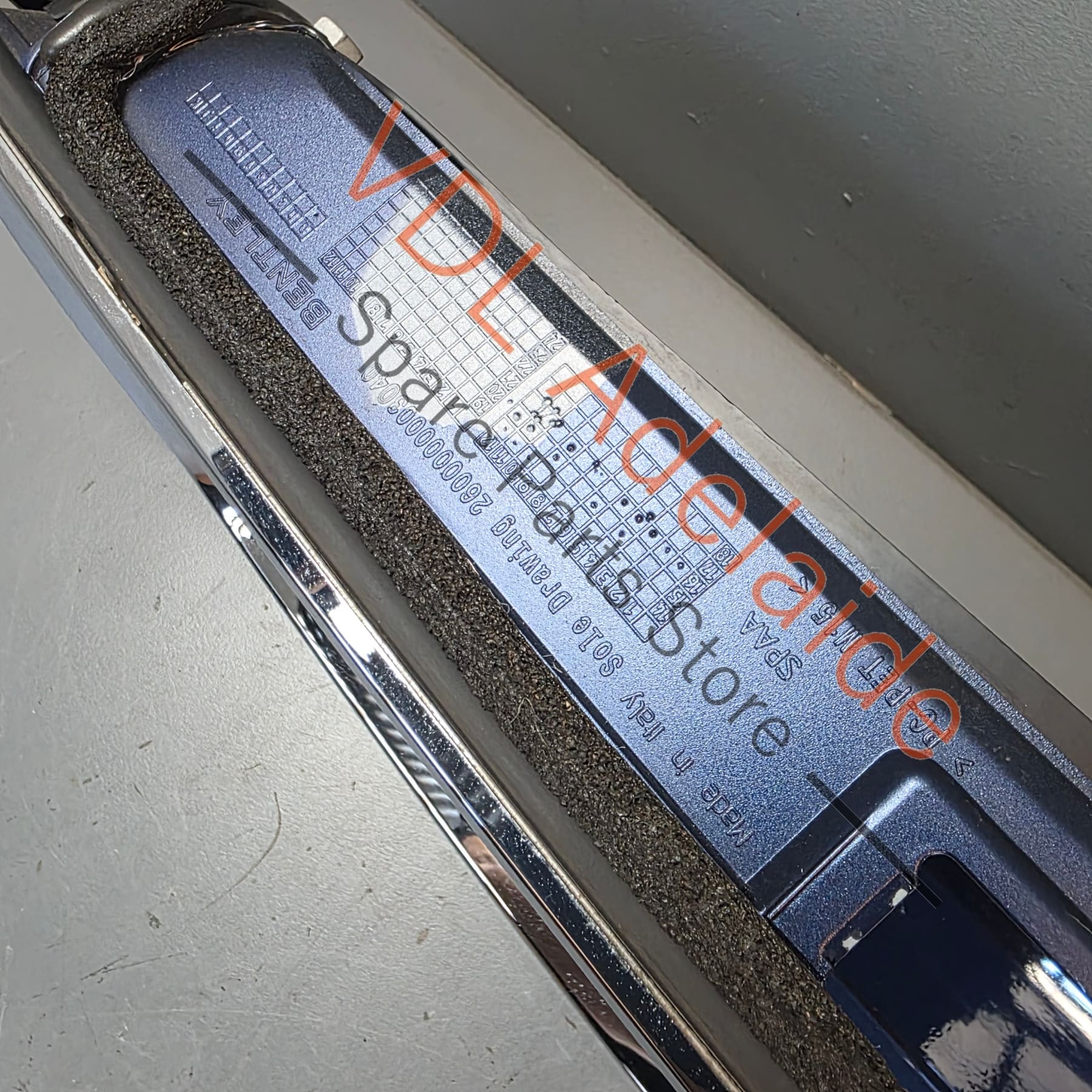 Bentley Bentayga Rear Licence Plate Tailgate Trim Moulding 36A827035R - Image 6