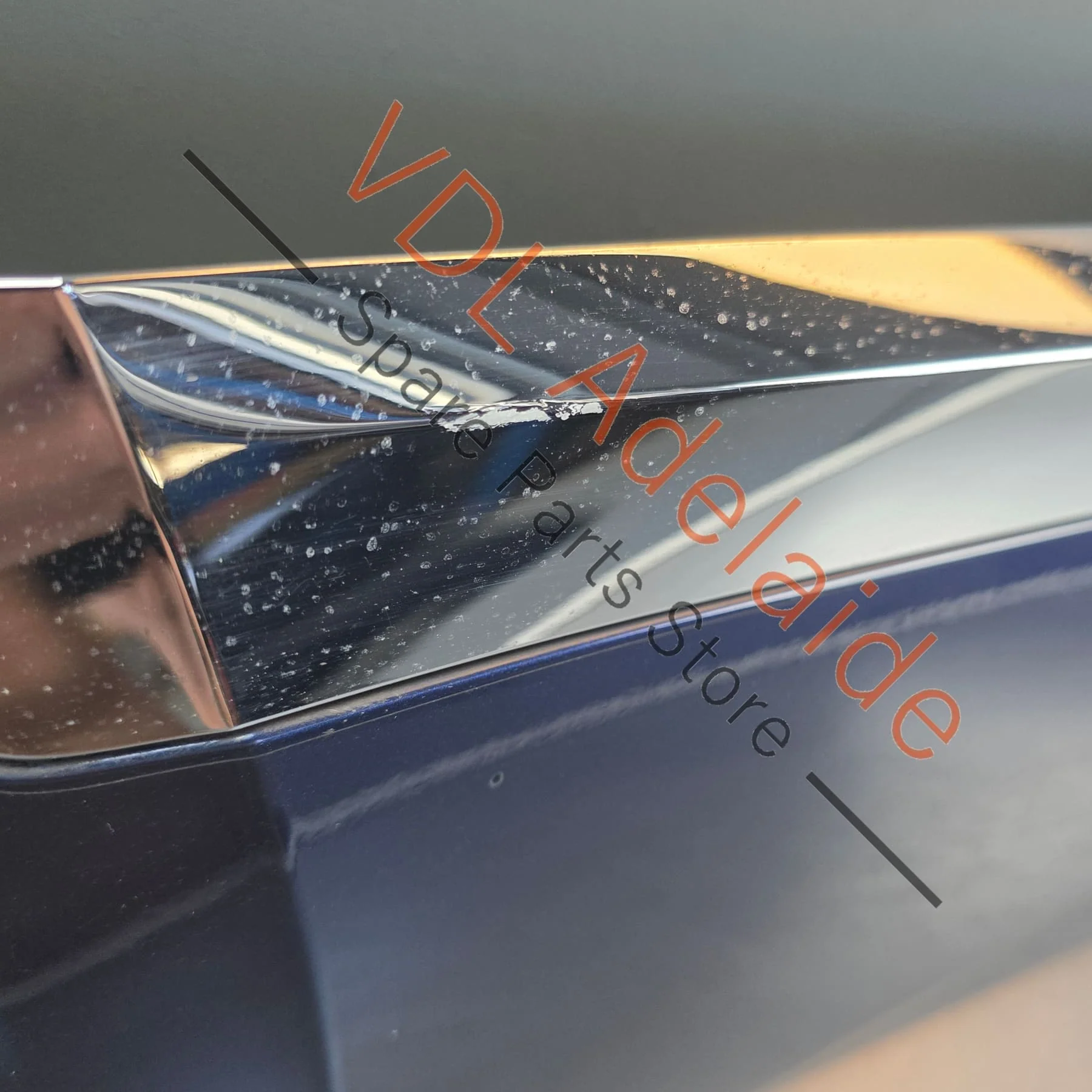 Bentley Bentayga 4V Rear Right Exterior Door Molding with Chrome Insert 36A853058 36A853192 - Image 9