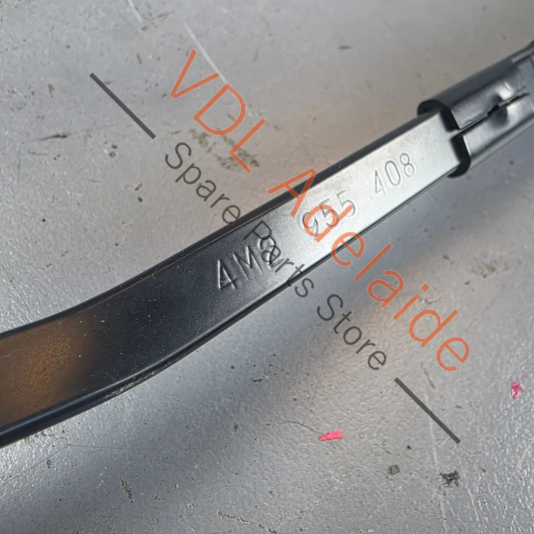 Audi Q7 Bentley Bentayga Windscreen Wiper Arm Right RHS for RHD 4M2955408 - Image 5