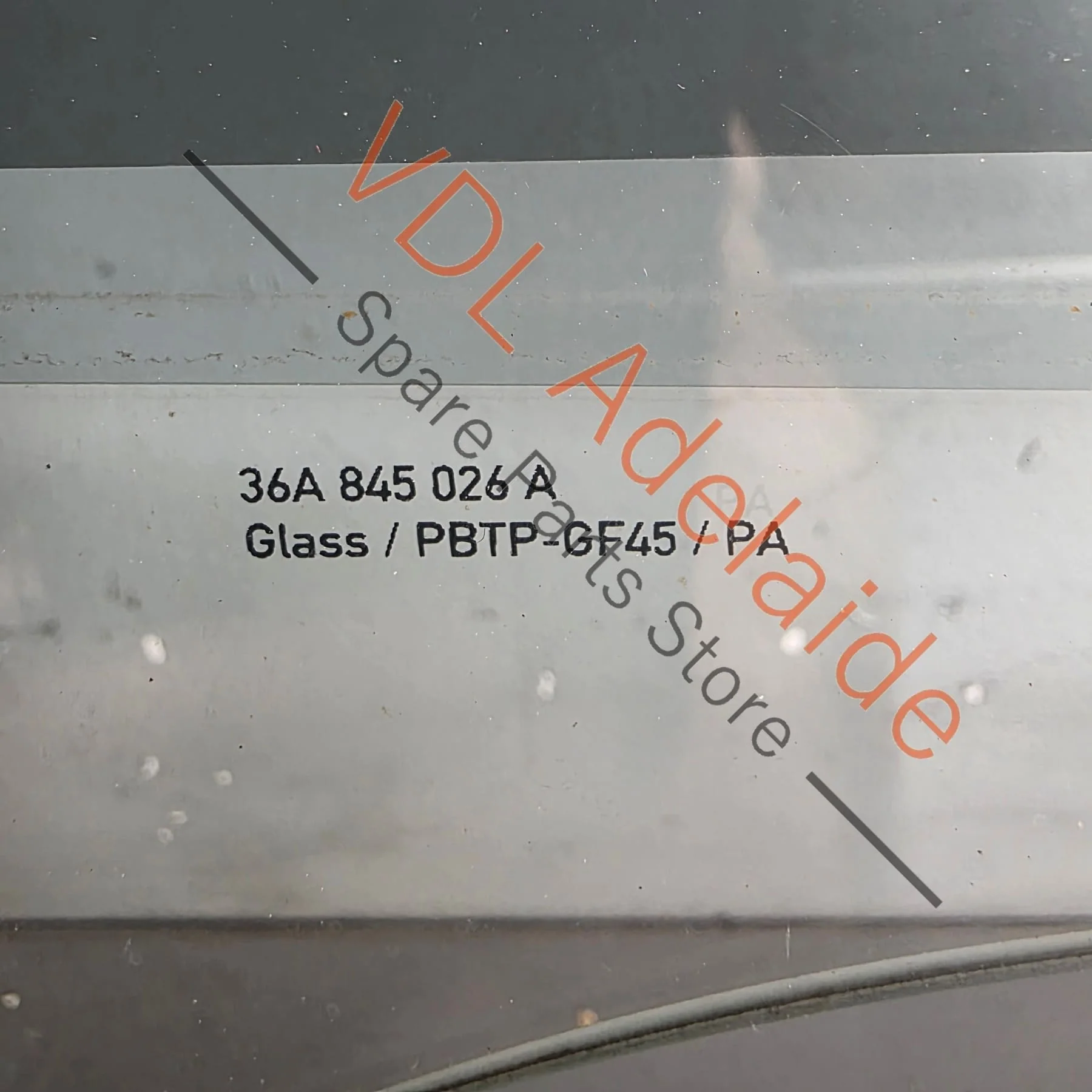 Bentley Bentayga 4V Right Rear Door Glass Window 36A845026A - Image 5