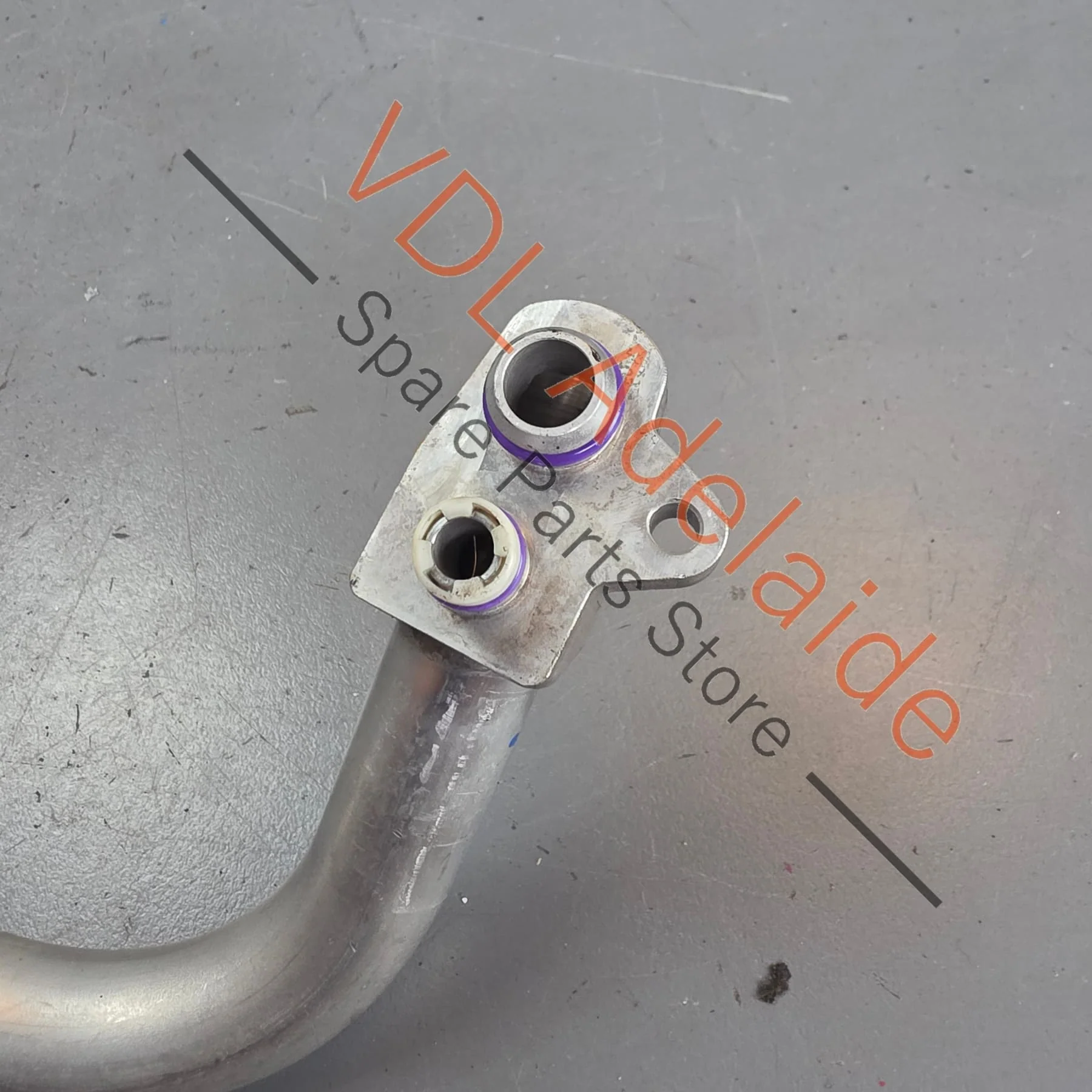 VW Audi Air Conditioning Pipe 4M0816738N - Image 3