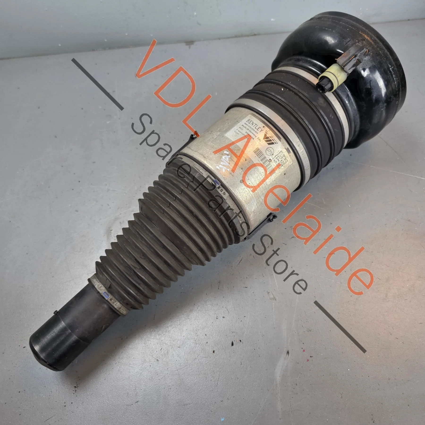 Bentley Bentayga Front Shock Absorber Damper Air Suspension Strut 4M0616039AH