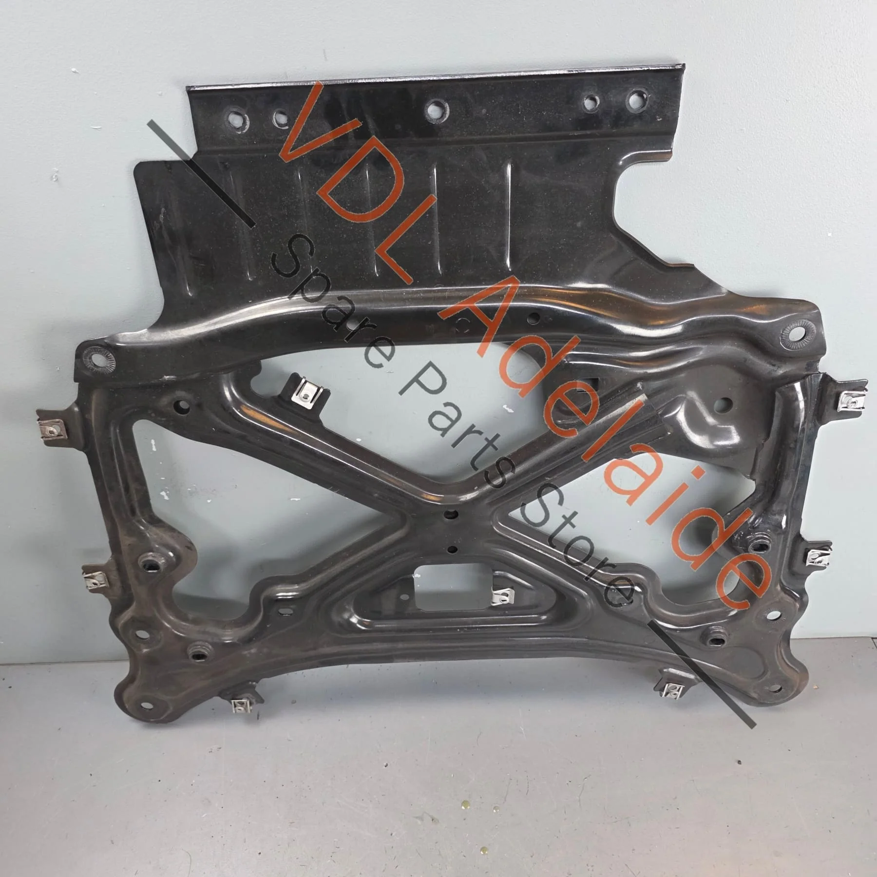 Bentley Bentayga Front Lower Subframe for RHD 4M2399345F 4M2399345C