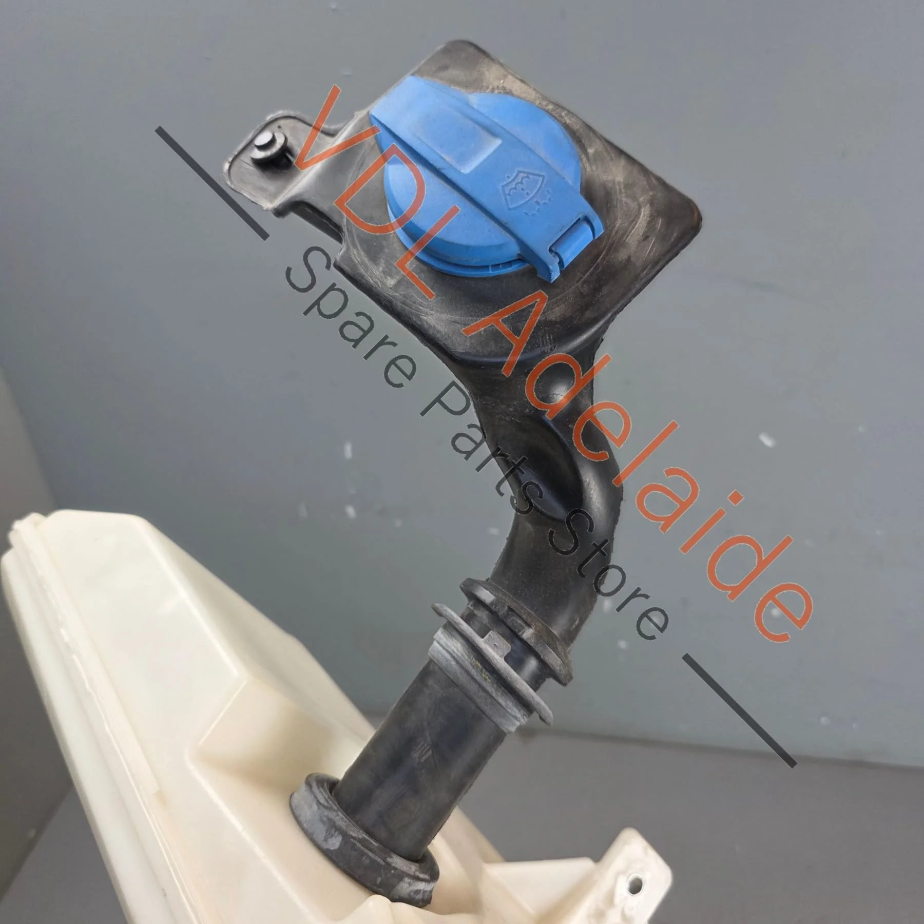 Audi Q7 Bentayga Windscreen Washer Bottle Tank 4M0955462 4M0955449G - Image 3