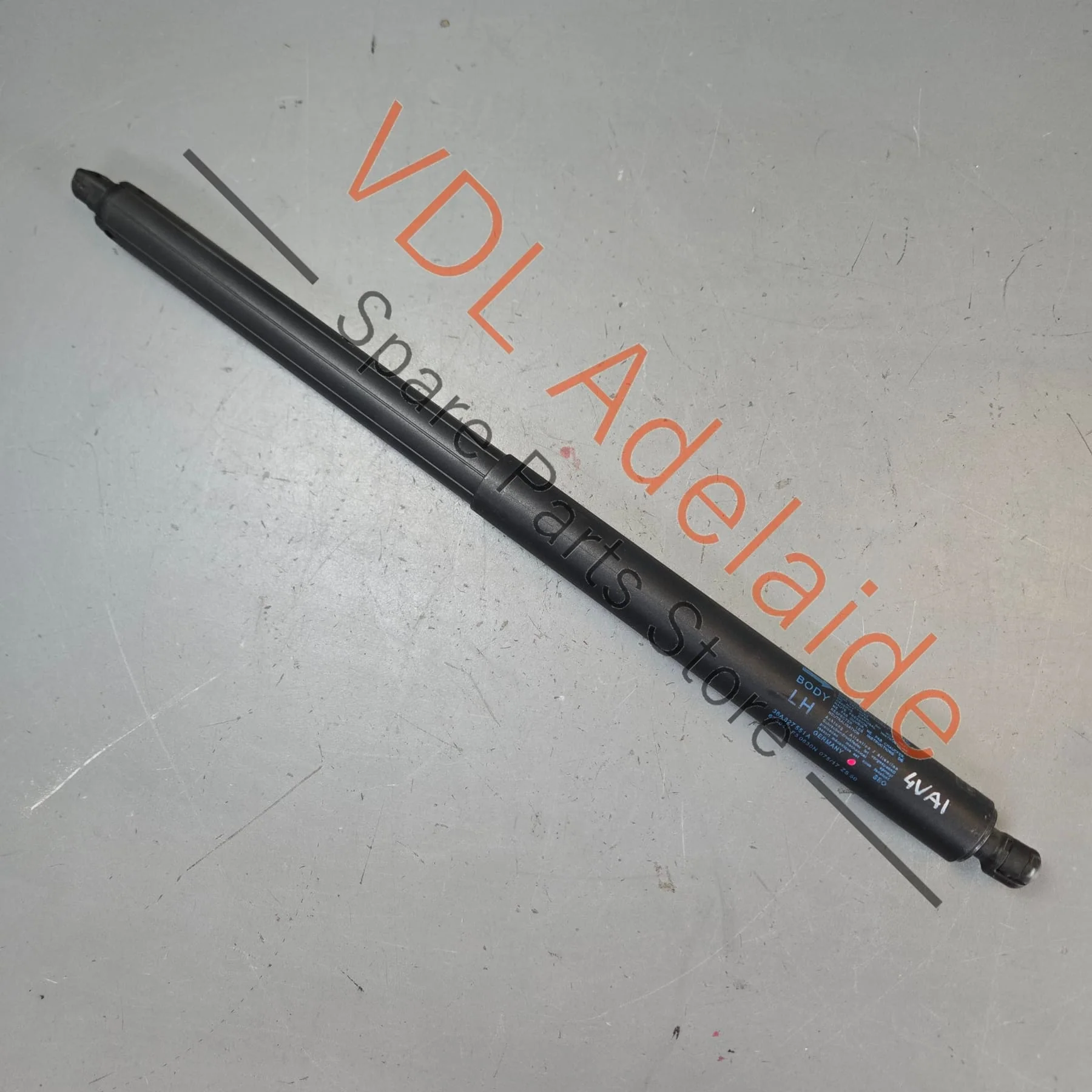 Bentley Bentayga Boot Strut Set Pair 36A827551A 36A827552A - Image 4