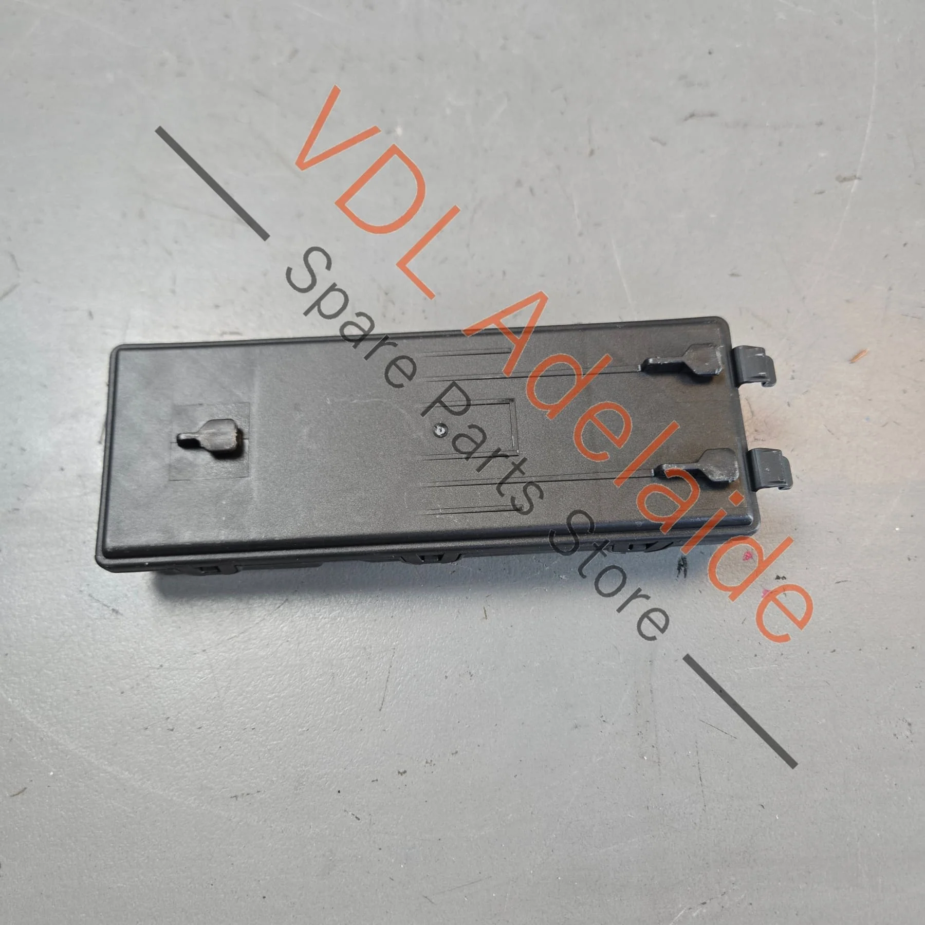 VW Audi Bentley Rear Boot Trunk Control Module 8W8959107D - Image 3