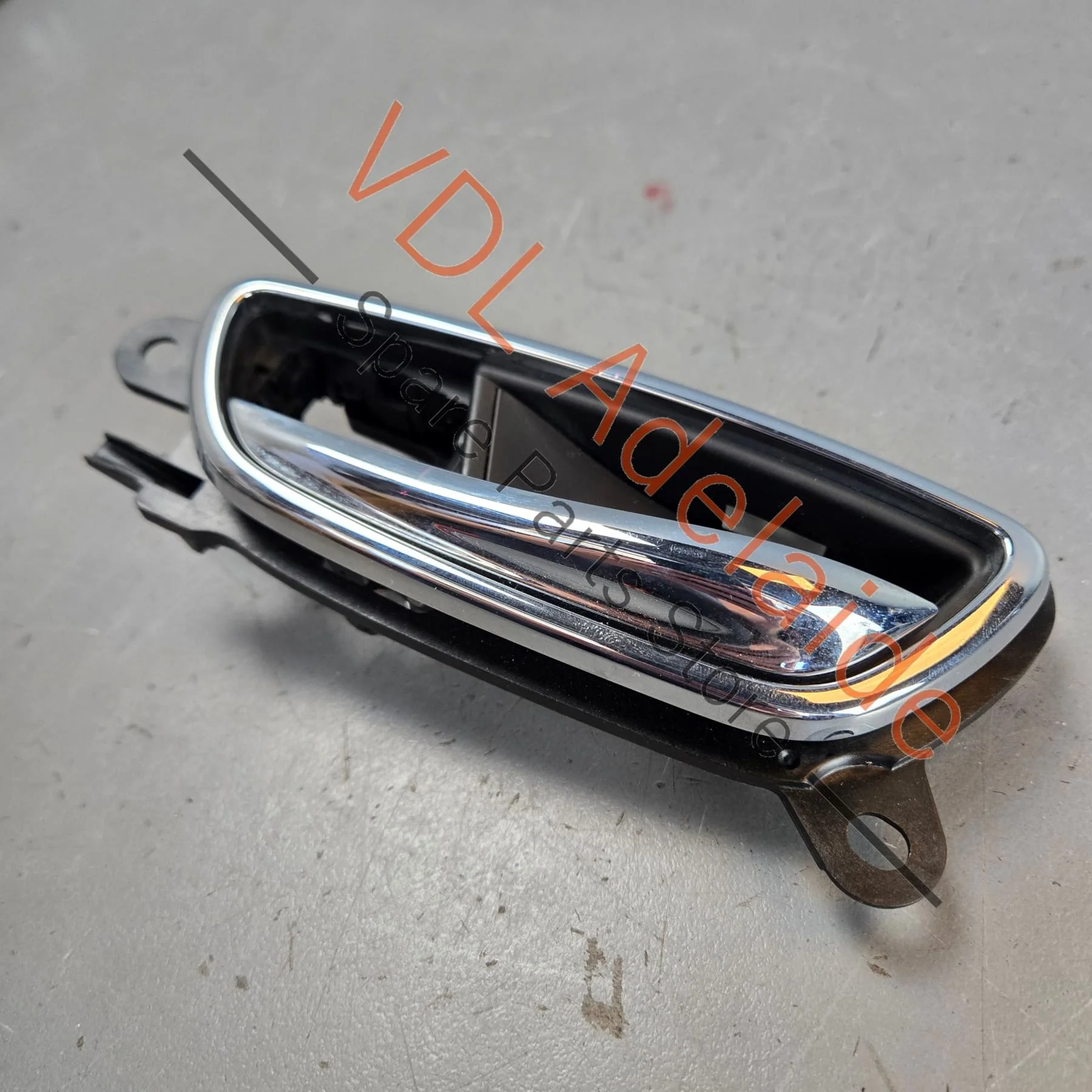 Bentley Bentayga Interior Door Handle Pull Left 36A837113A 4W0837197 - Image 2