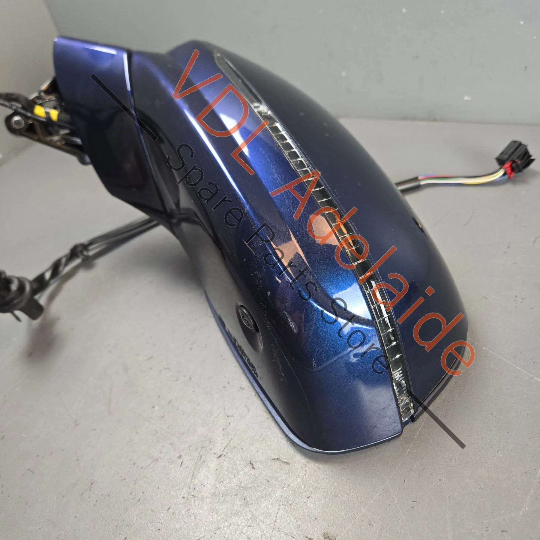 Bentley Bentayga Left Exterior Mirror Housing Complete for RHD with Surround Camera - Image 6