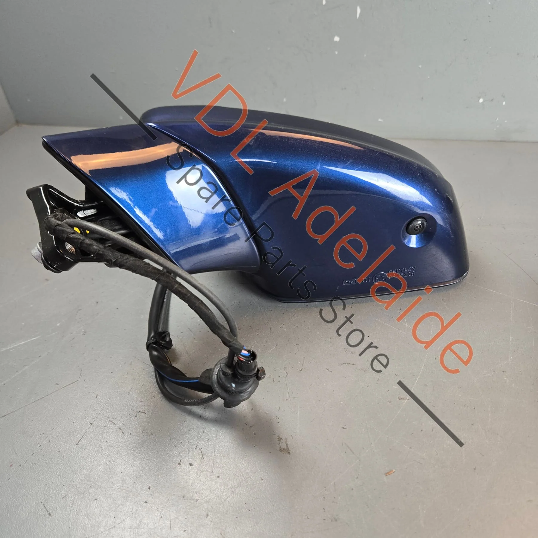 Bentley Bentayga Left Exterior Mirror Housing Complete for RHD with Surround Camera - Image 7