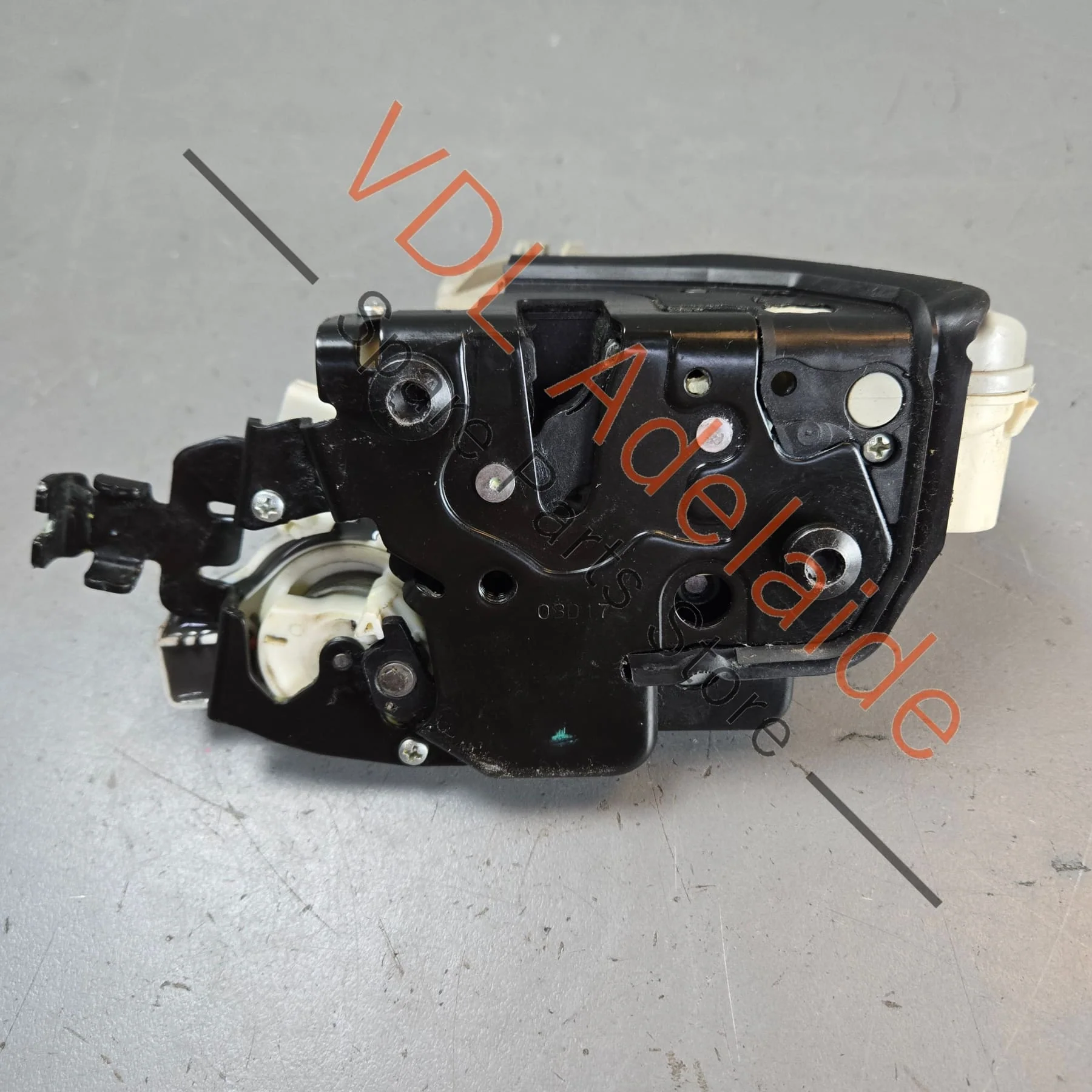 Audi Q7 Bentley Bentayga Door Lock Module Right Front 4M2837016F - Image 5