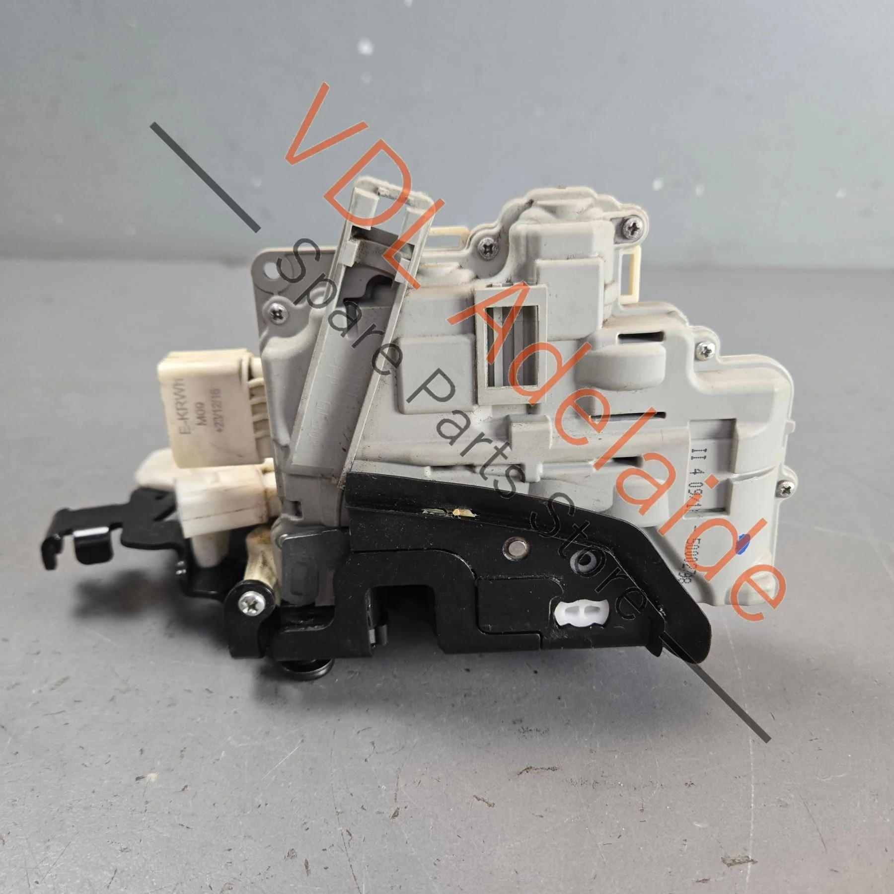 Audi Q7 Bentley Bentayga Door Lock Module Right Rear 4M0839016J - Image 4
