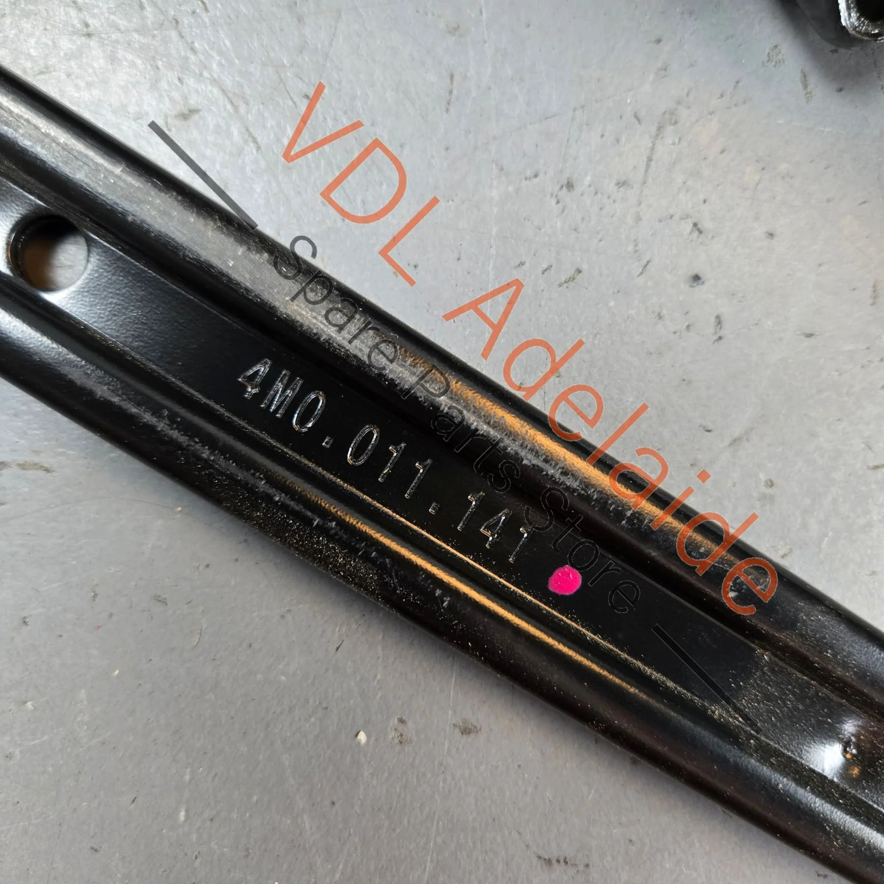Bentley Bentayga Tool Set Jack & Wrench Spanner - Image 3