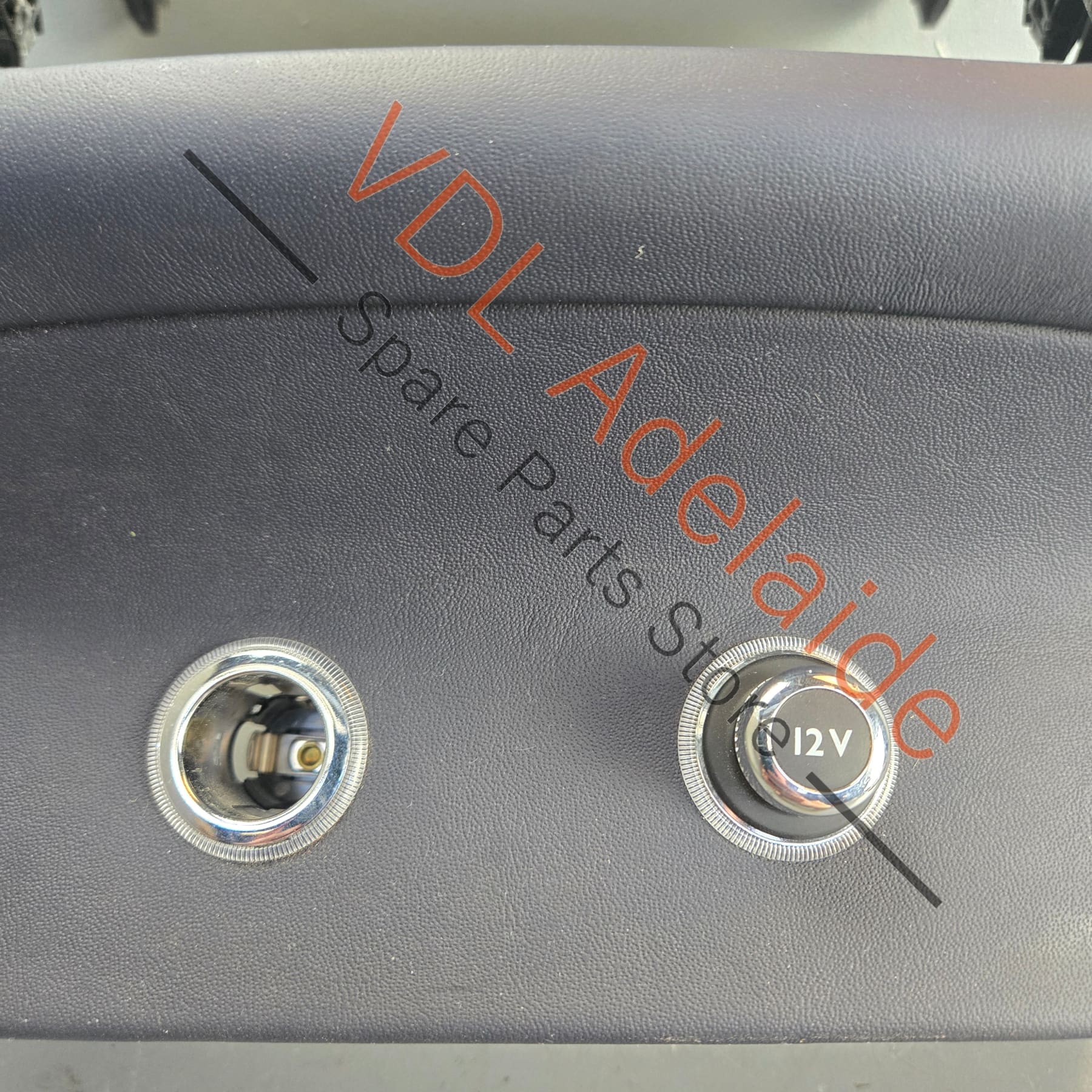 Bentley Bentayga Centre Console End Cover Imperial Blue Leather 36A885517 - Image 3