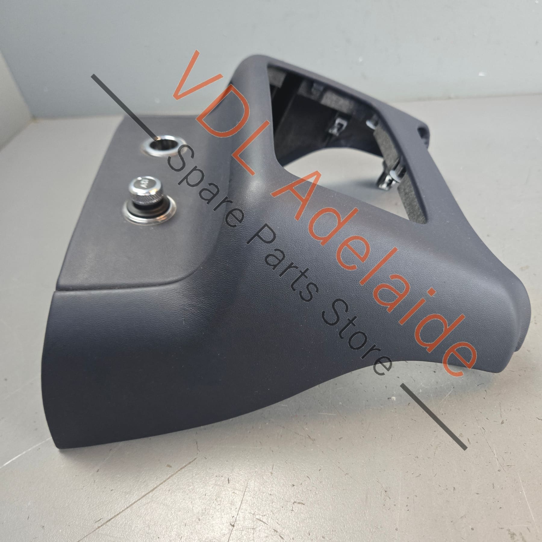 Bentley Bentayga Centre Console End Cover Imperial Blue Leather 36A885517 - Image 4