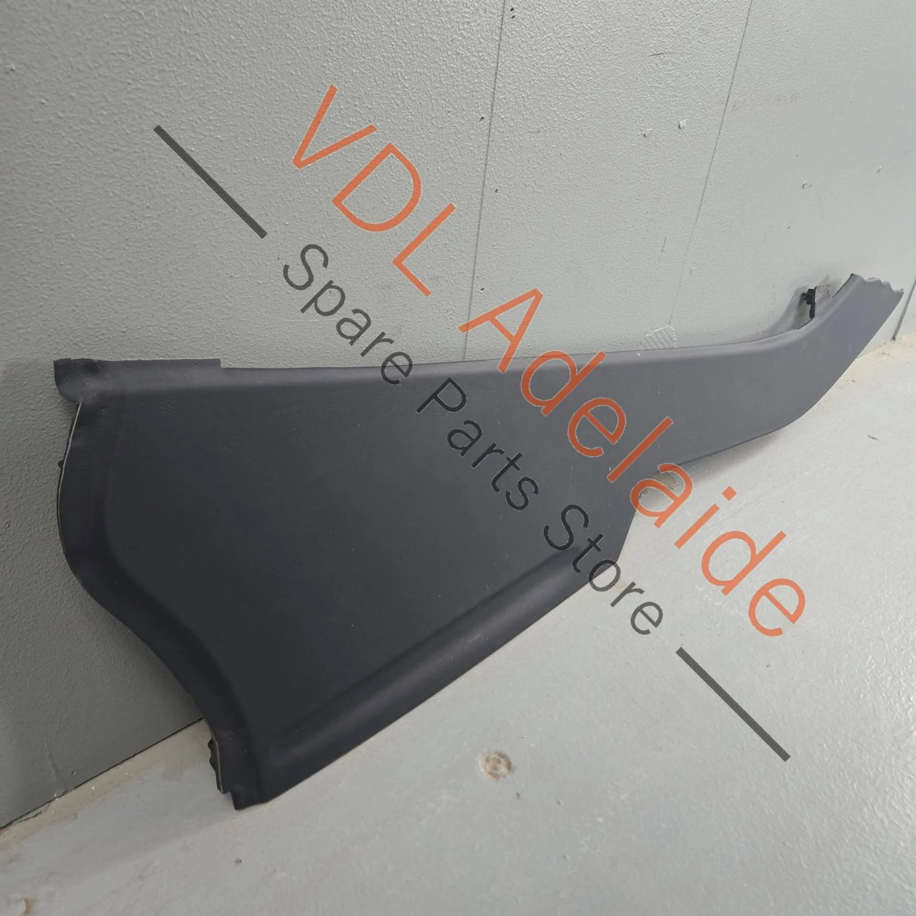 Bentley Bentayga Centre Console Right Side Panel Trim Imperial Blue Leather 36A863240 - Image 2